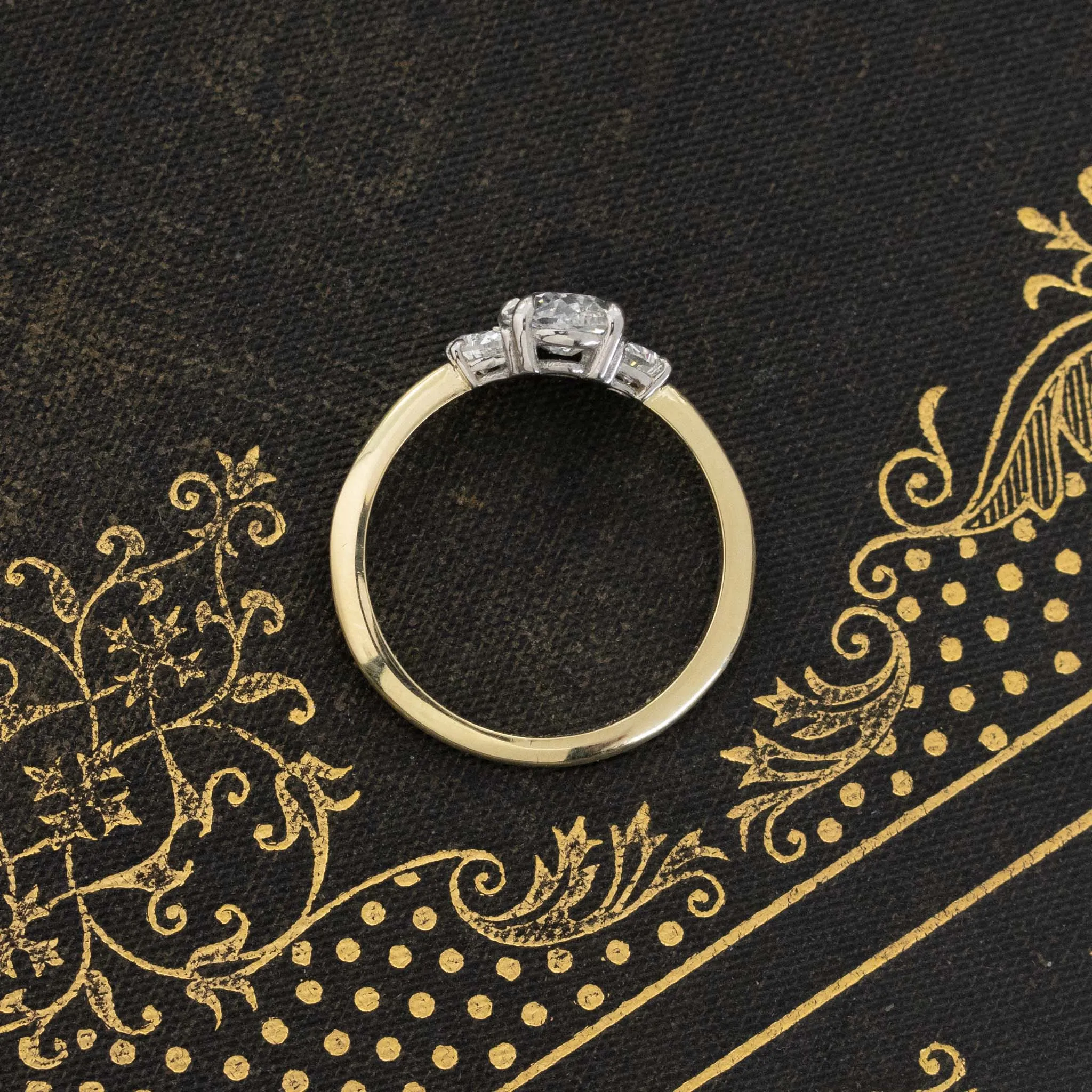 1.27ctw Oval Cut Diamond Trilogy Ring, GIA D VVS1
