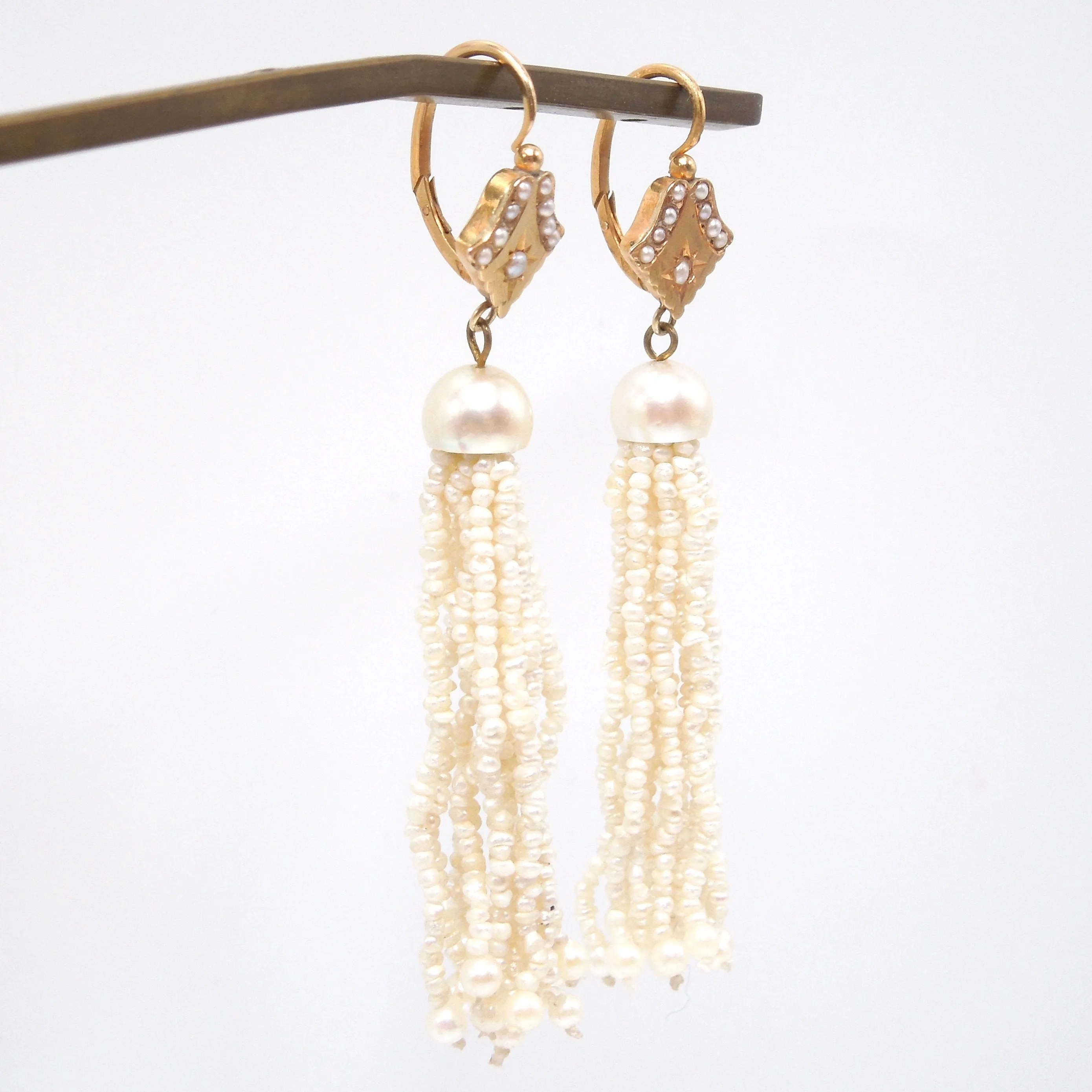 18K Yellow Gold and Pearl Tassle Necklace and Earring Set