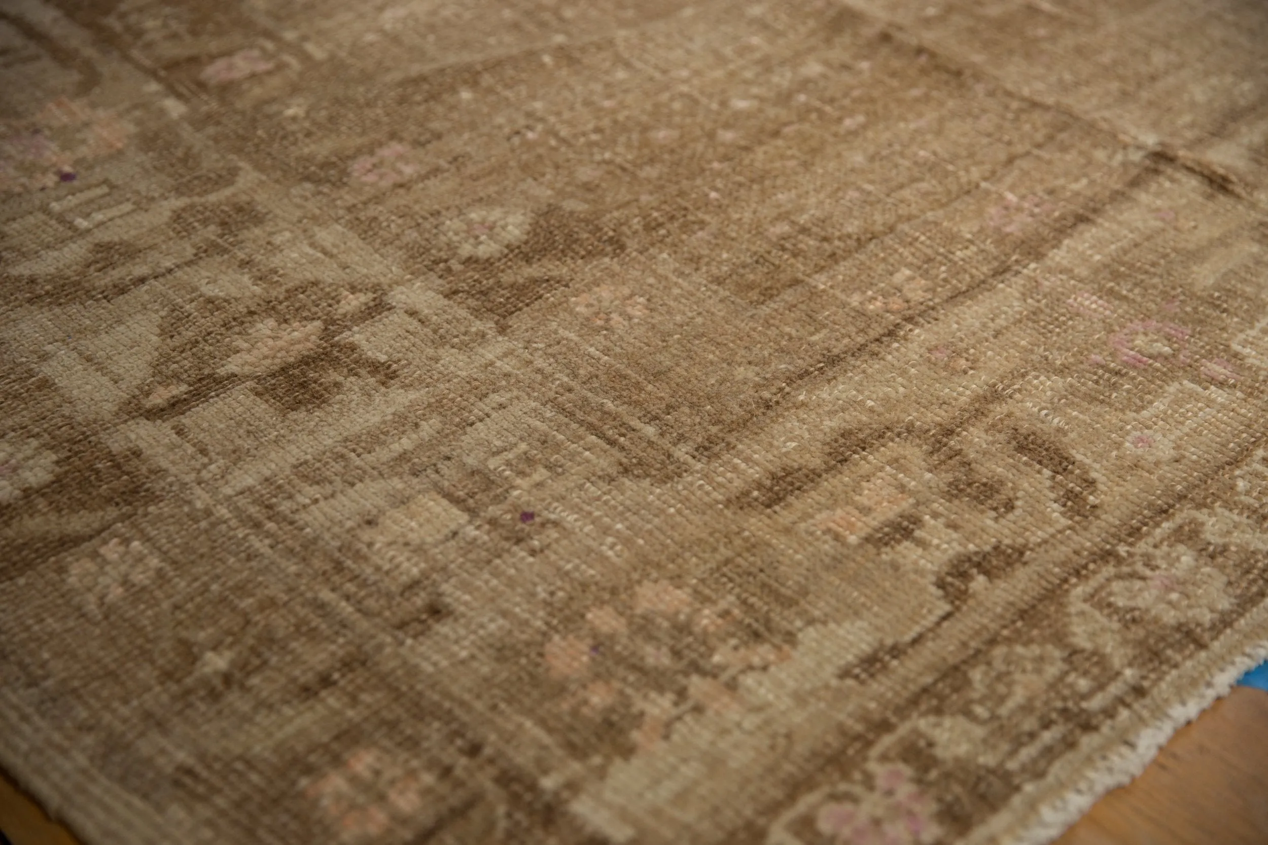 9.5x11 Vintage Distressed Oushak Carpet