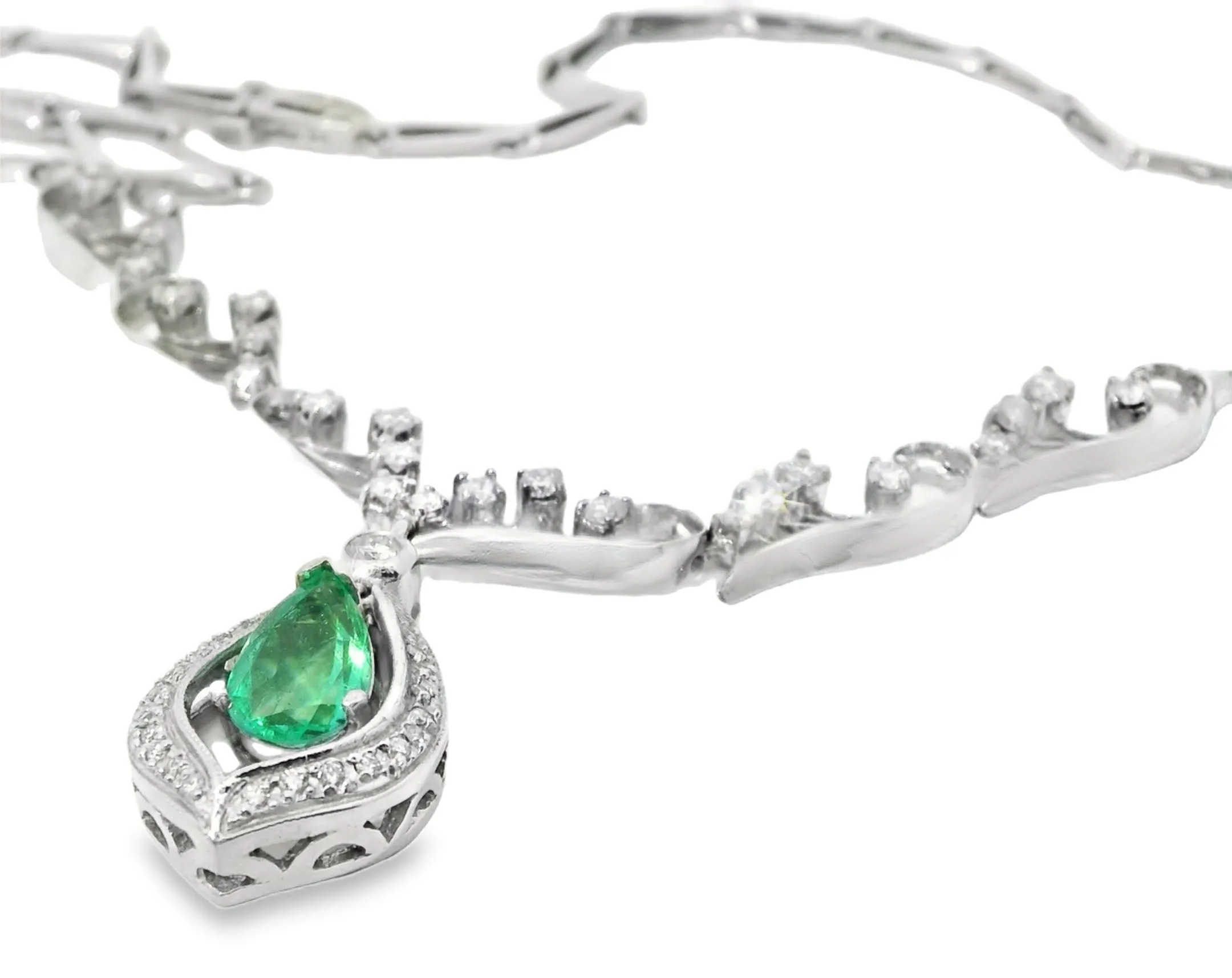 Antique 14K White Gold Filigree Emerald Diamond Necklace