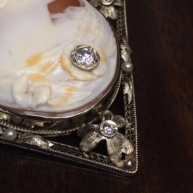 Art Deco Diamond Cameo Pendant  Brooch