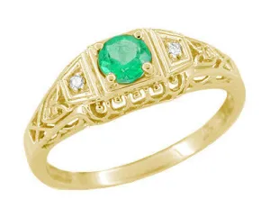 Art Deco Filigree Emerald and Diamonds Engagement Ring in 14 Karat Yellow Gold
