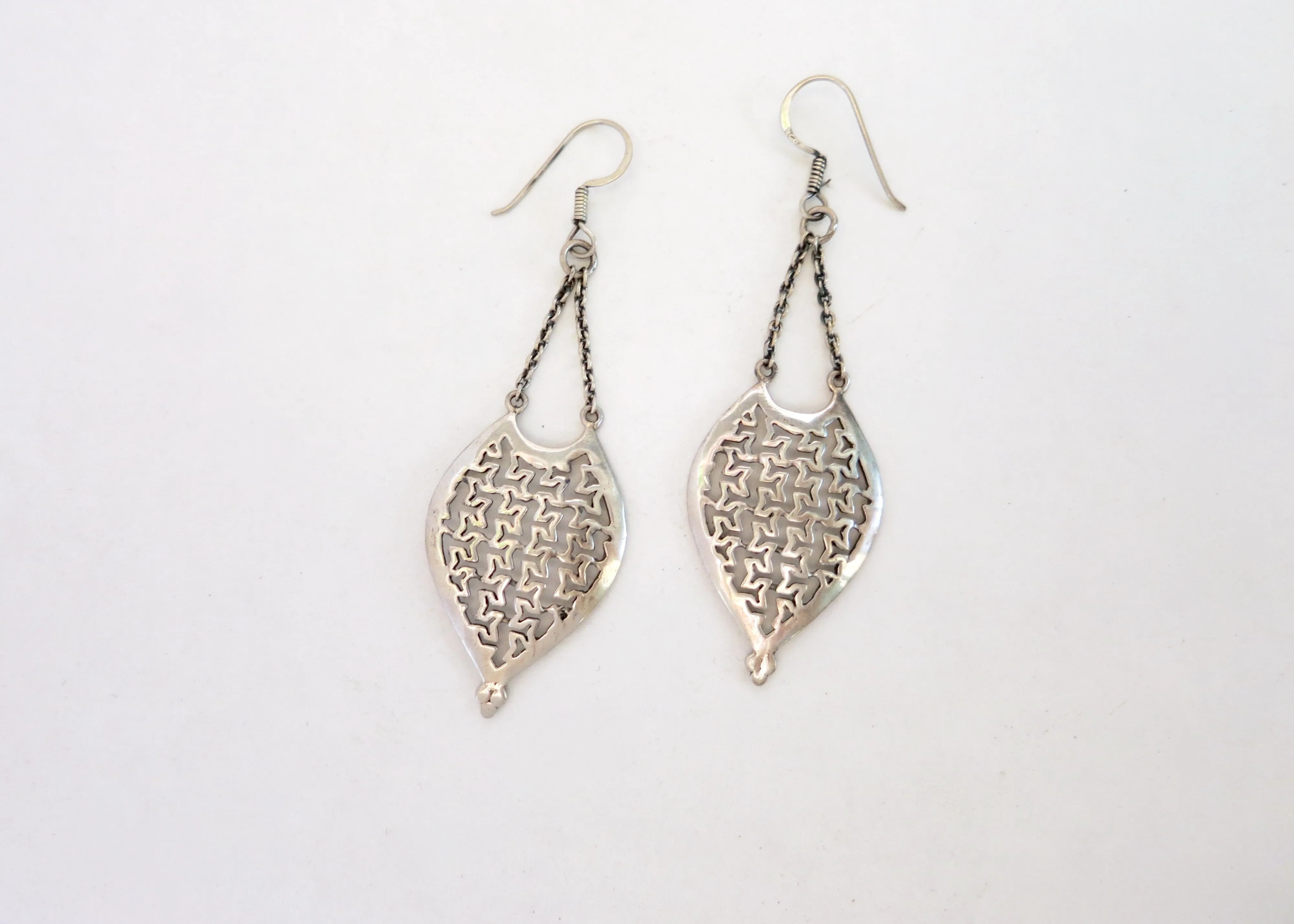 Artistic, long, hanging, cut-work lattice earrings