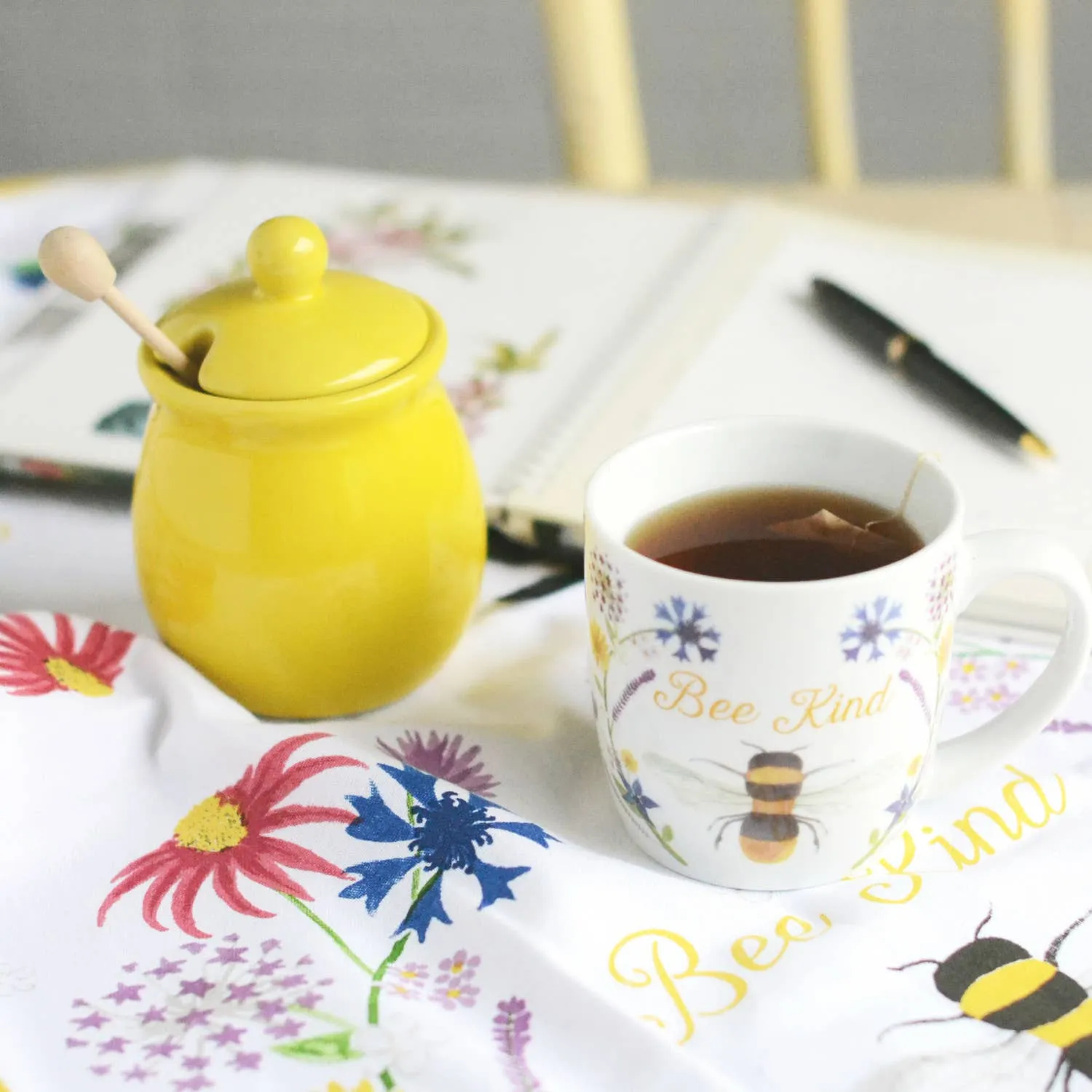 Bee Kind Mug 12 oz