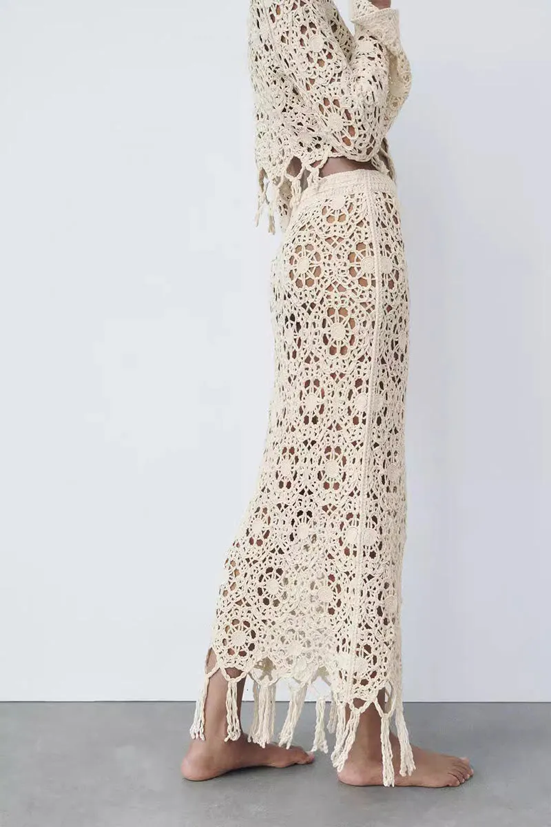 BK725 Tassel Knit Maxi Skirt