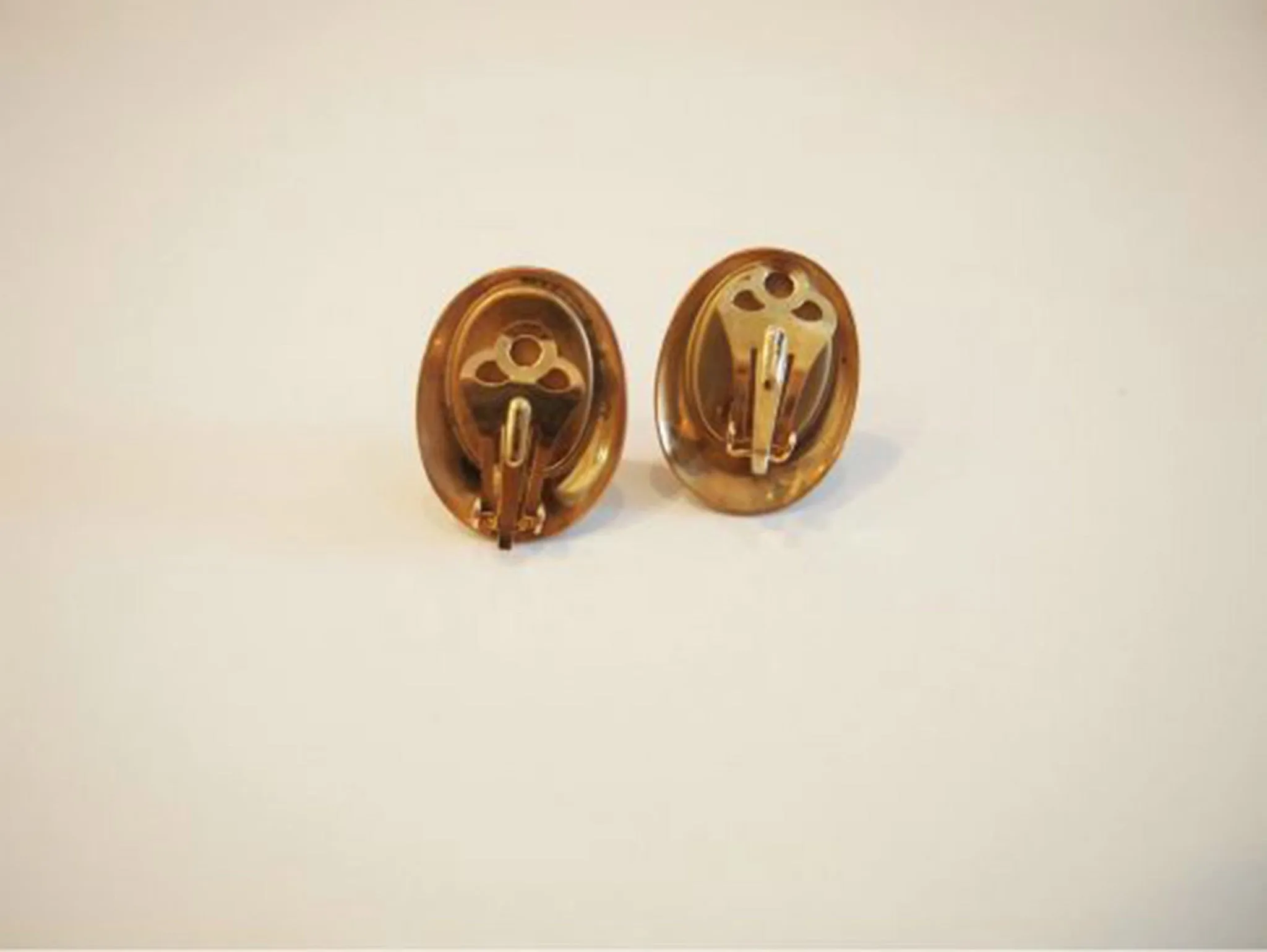 Cameo Appearance Orange Vintage Clipon Earrings