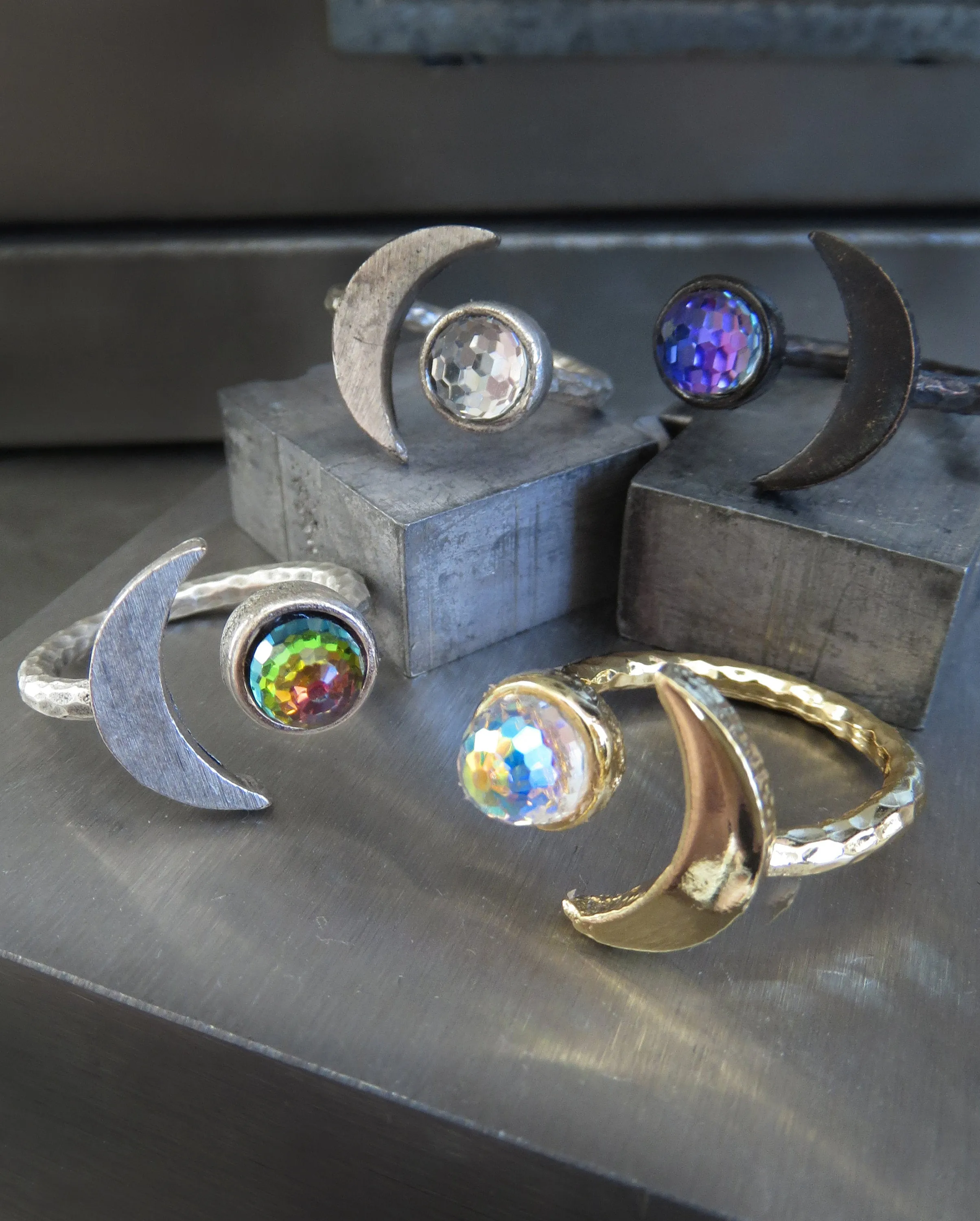 CELESTIAL - Silver Crescent Moon Ring with Vintage Clear Crystal