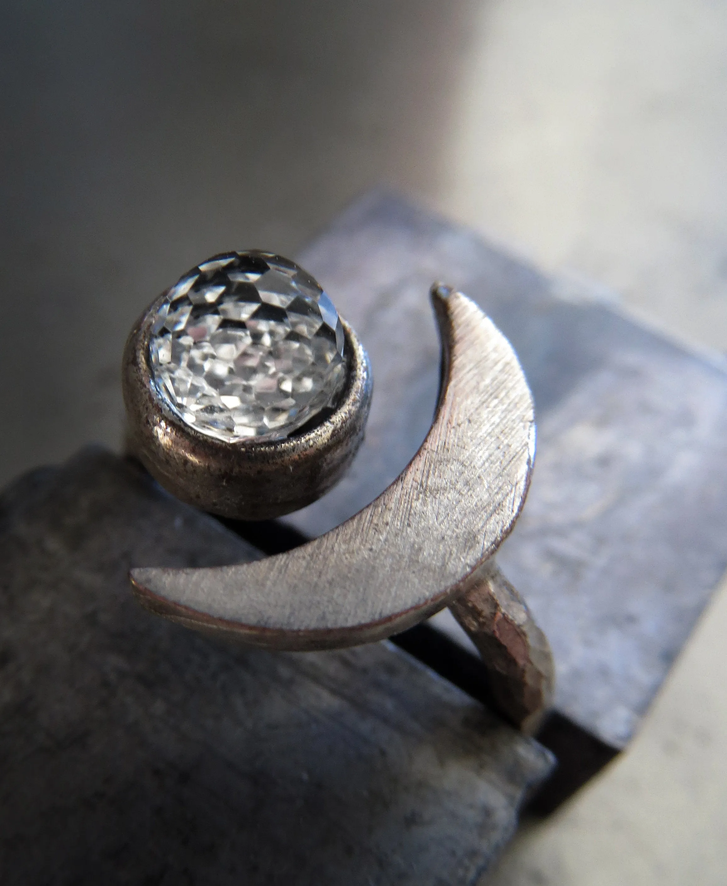 CELESTIAL - Silver Crescent Moon Ring with Vintage Clear Crystal
