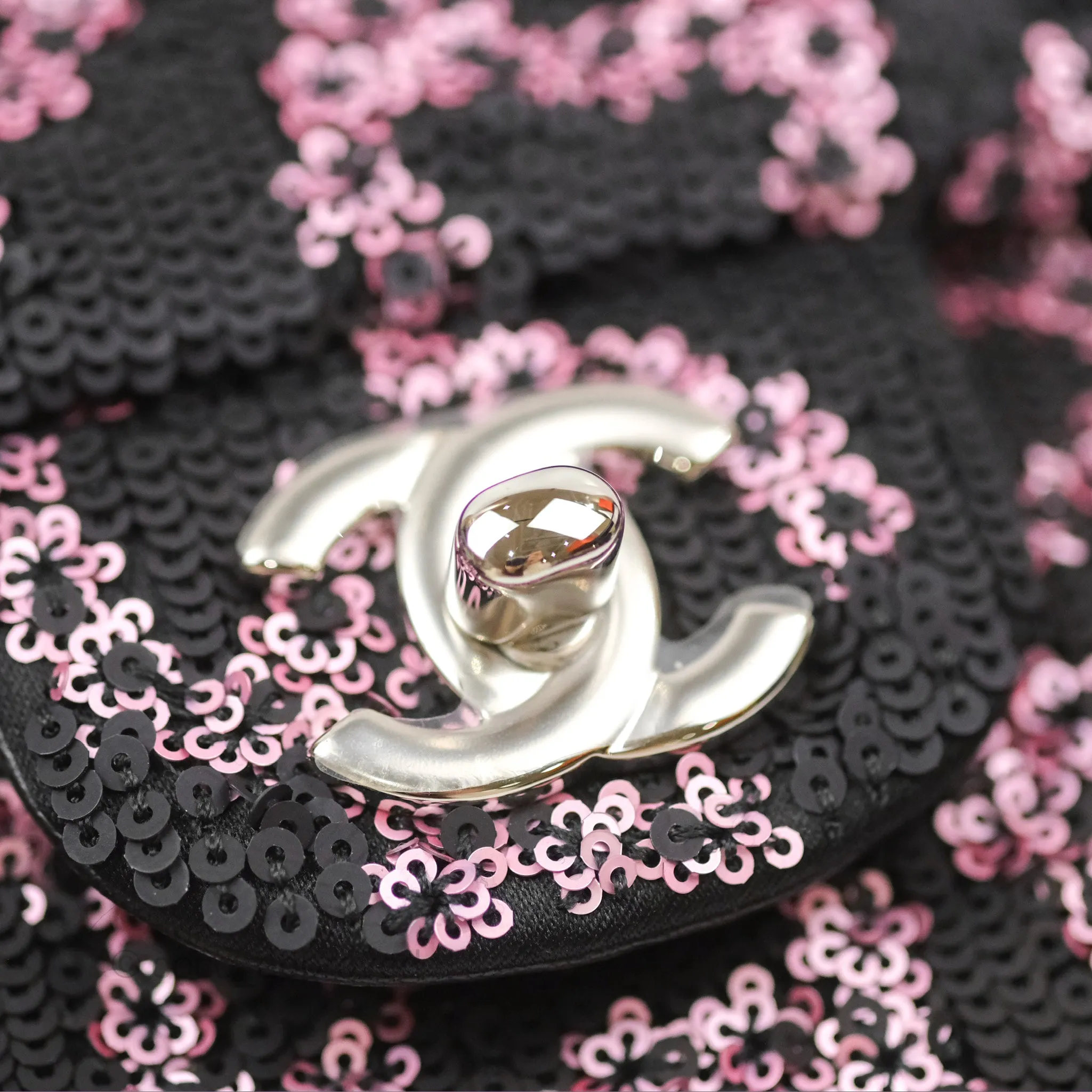 Chanel Medium CC Sequins Flap Bag Pink & Black Silver Hardware