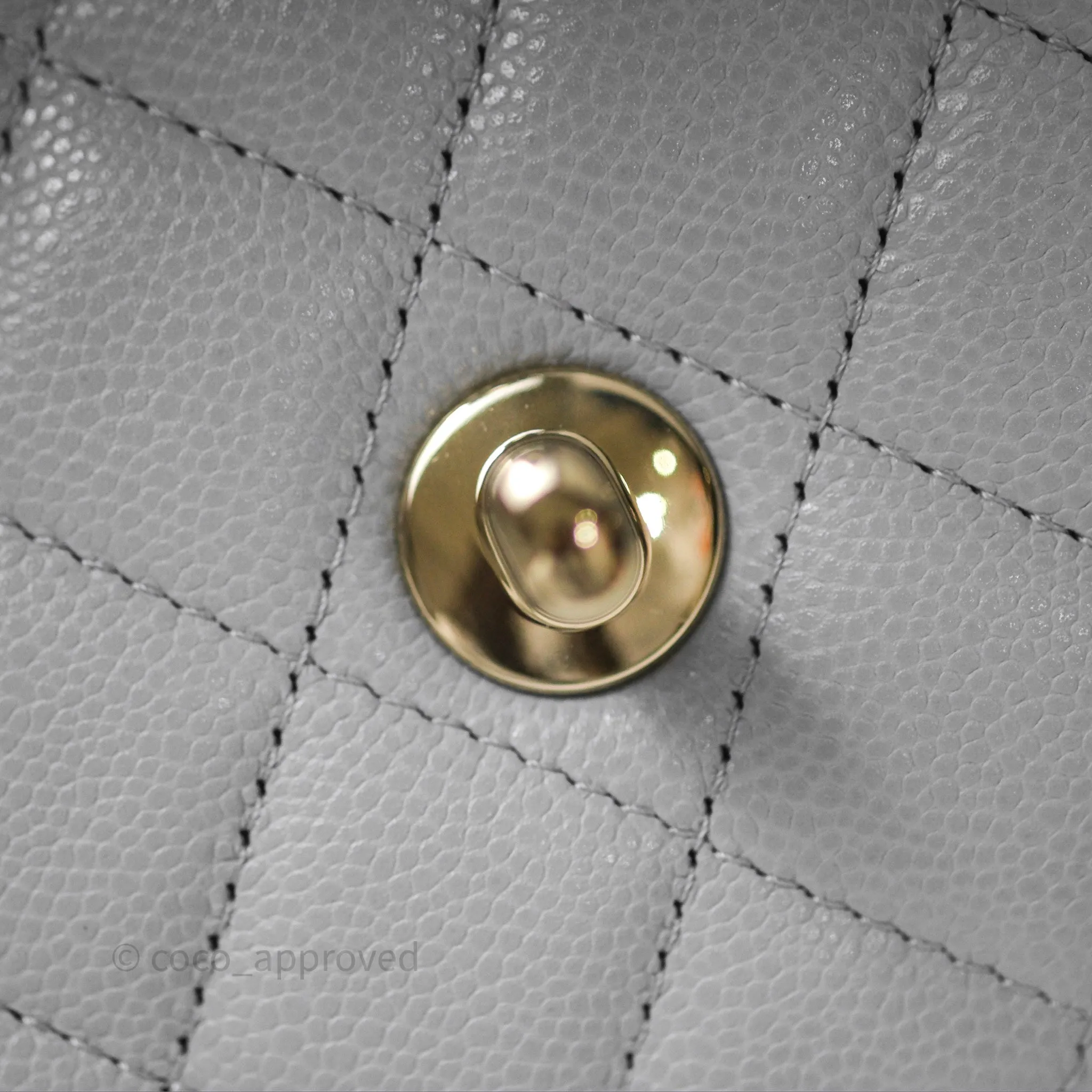 Chanel M/L Medium Classic Flap Quilted Grey Caviar Gold Hardware