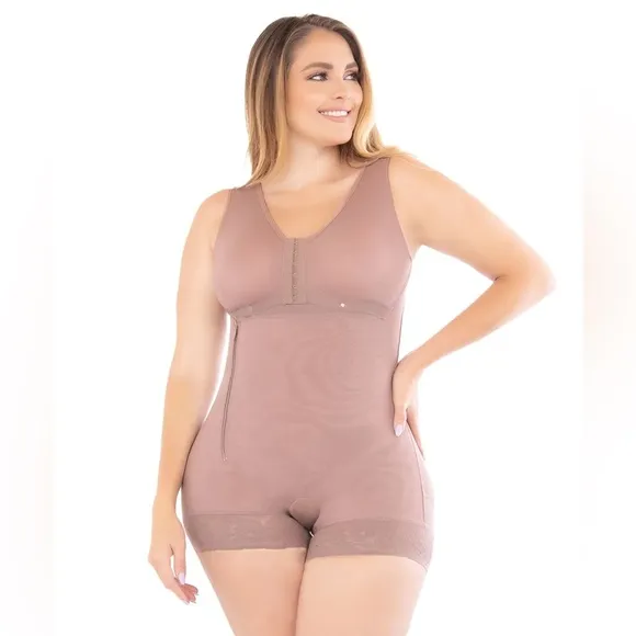 COLOMBIAN SHAPEWEAR PLUS SIZE SHORT GIRDLE WITH BRA COLOMBIAN SHAP