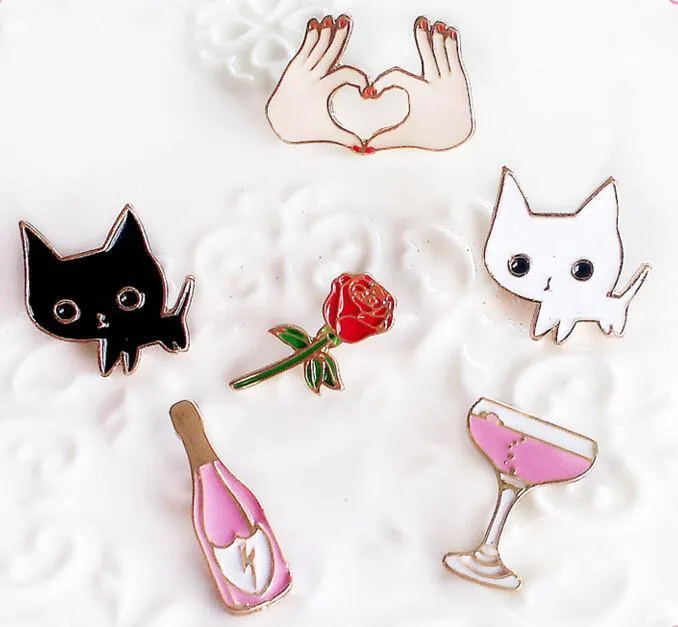 Cute Cartoon Brooches (6 Styles)