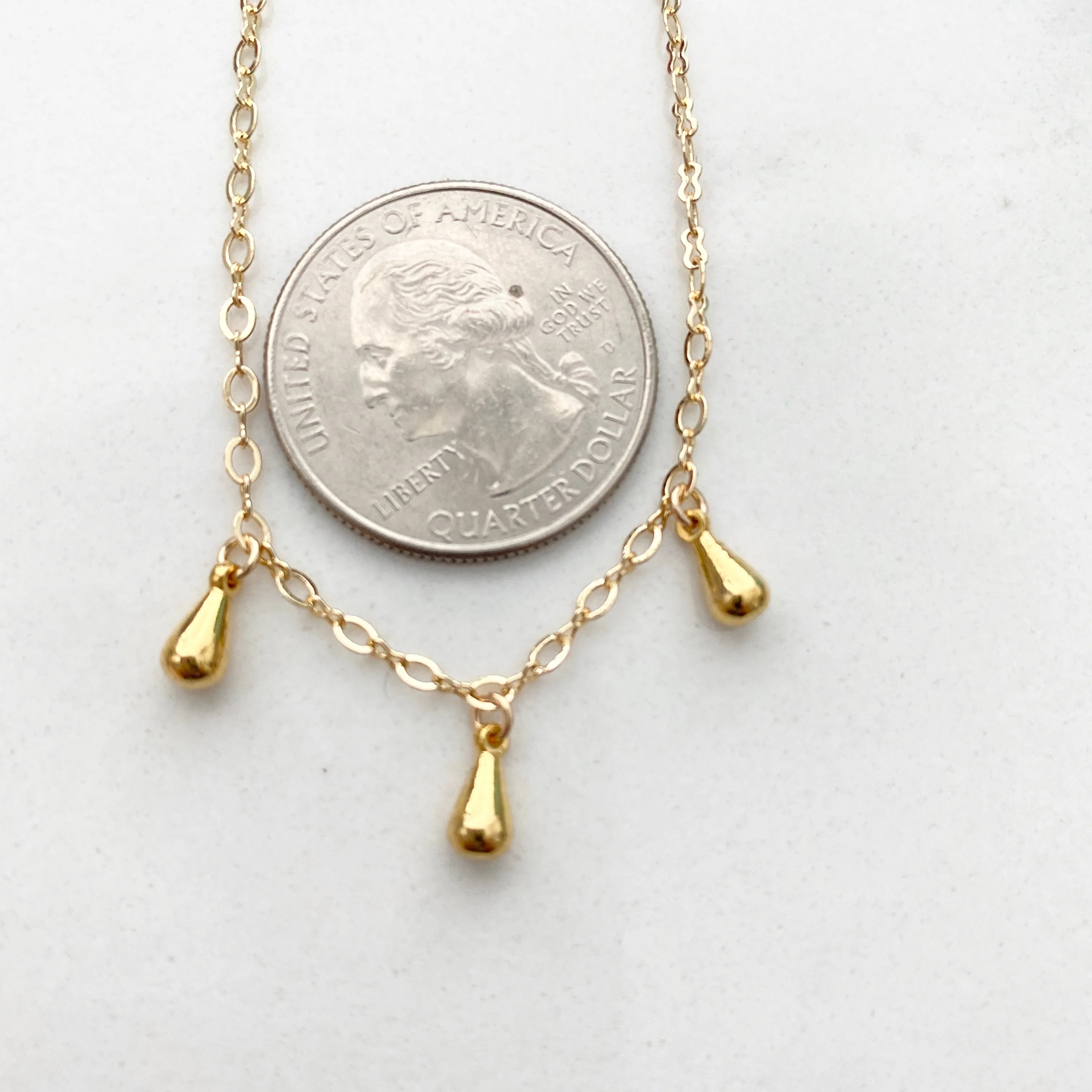 Dangly Tear Drop Charm Anklet