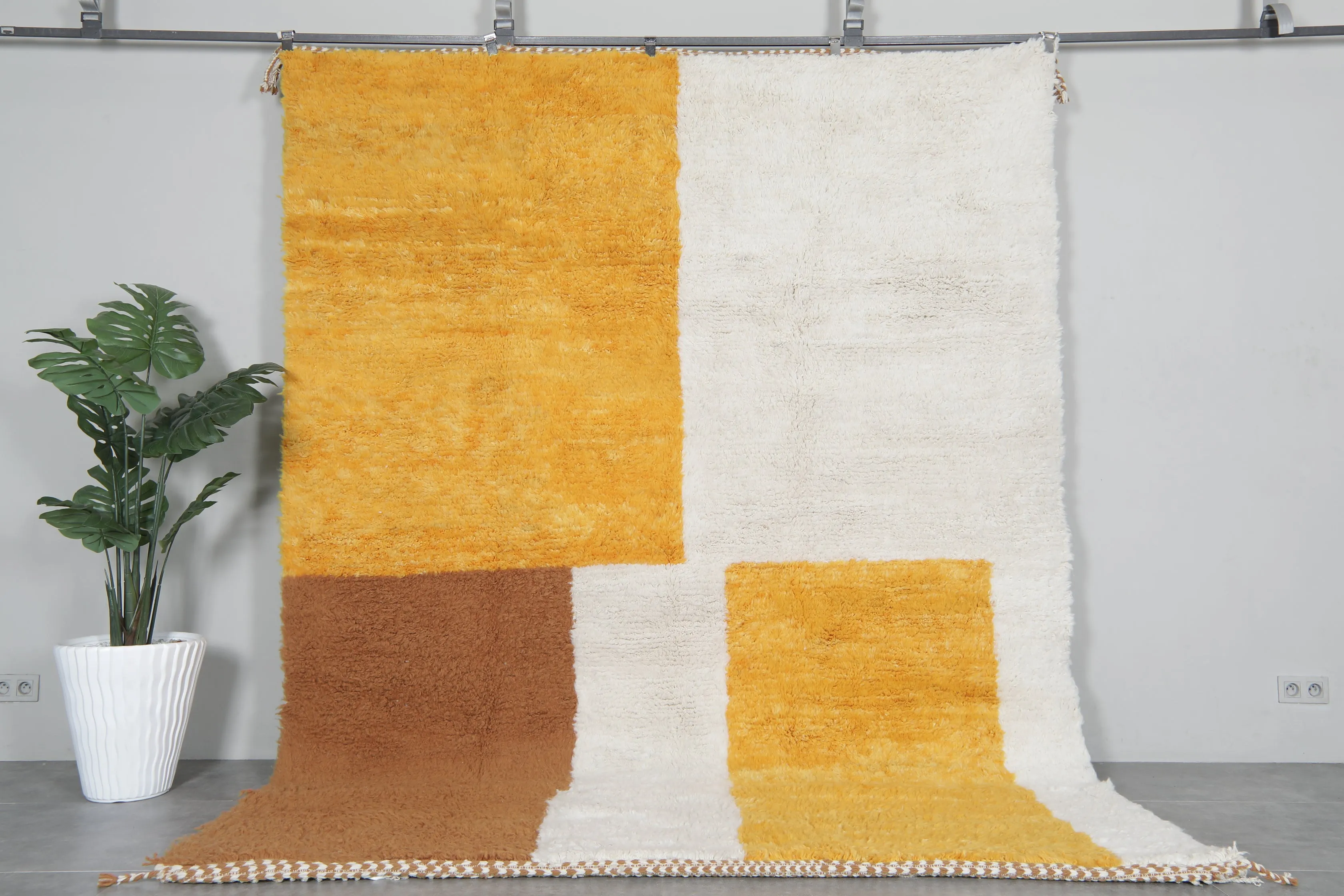 Hand-Knotted Moroccan rug - Custom rug - Wool rug