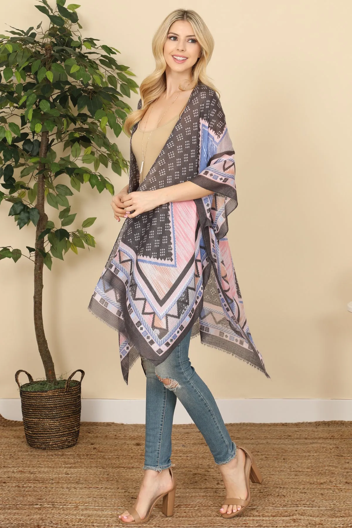 HDF3368 - BOHEMIAN OPEN FRONT TASSEL KIMONO