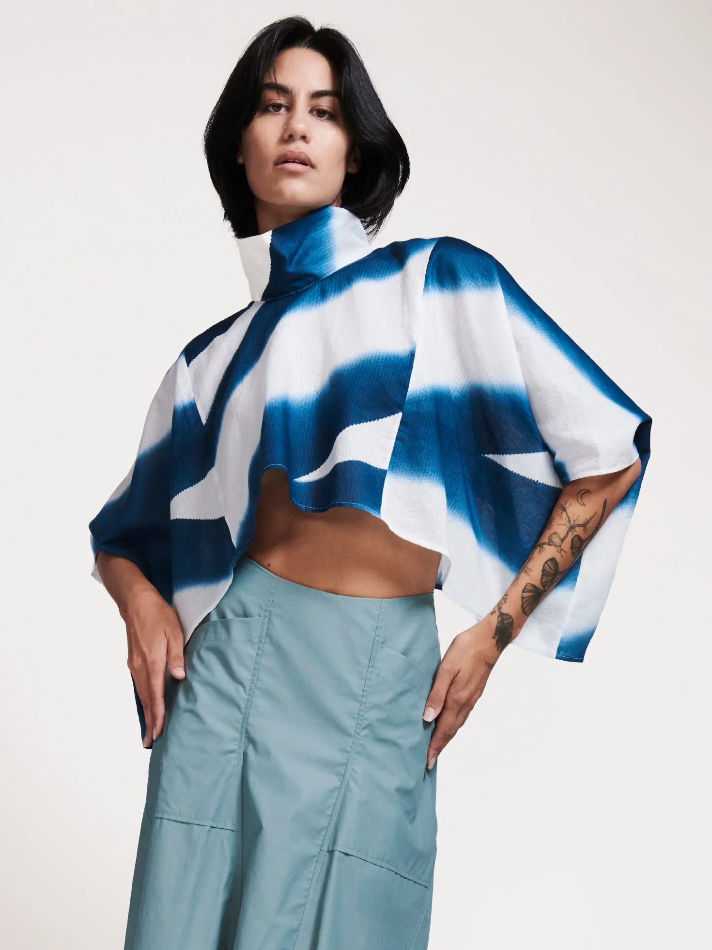 Horizontal Top Funnel Blue/White