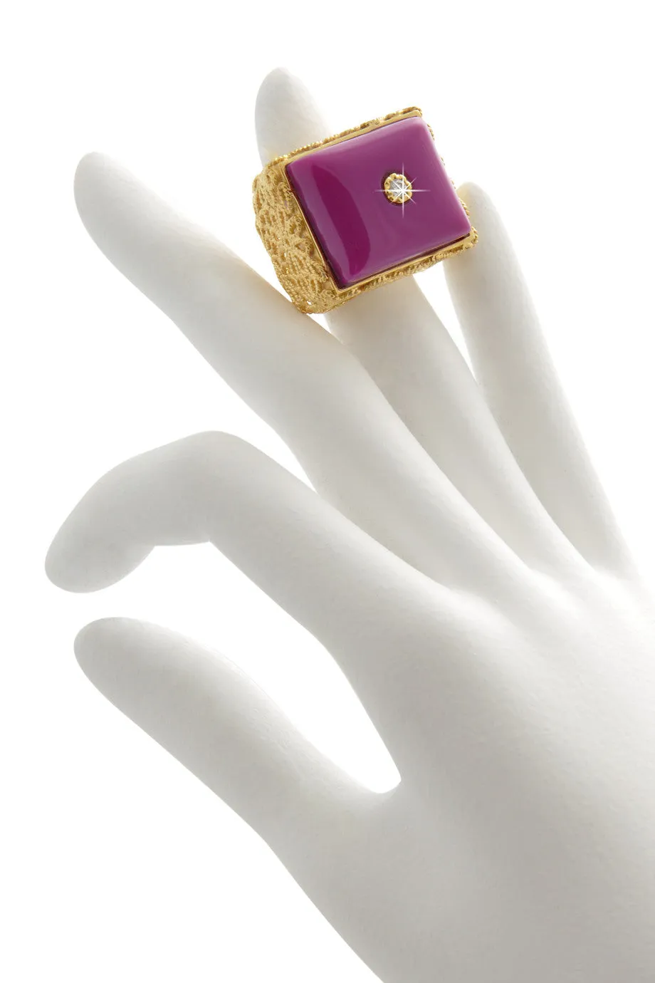 ISHARYA DAISY Filigree Fuchsia Resin Stone Ring
