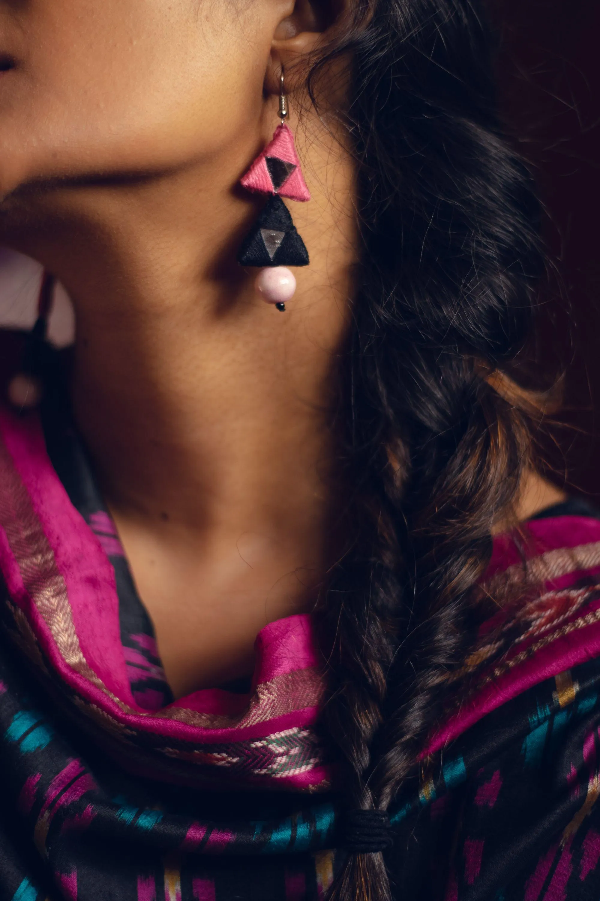 Kaisori blue pottery jewellery - Triad thread earrings - pink and white
