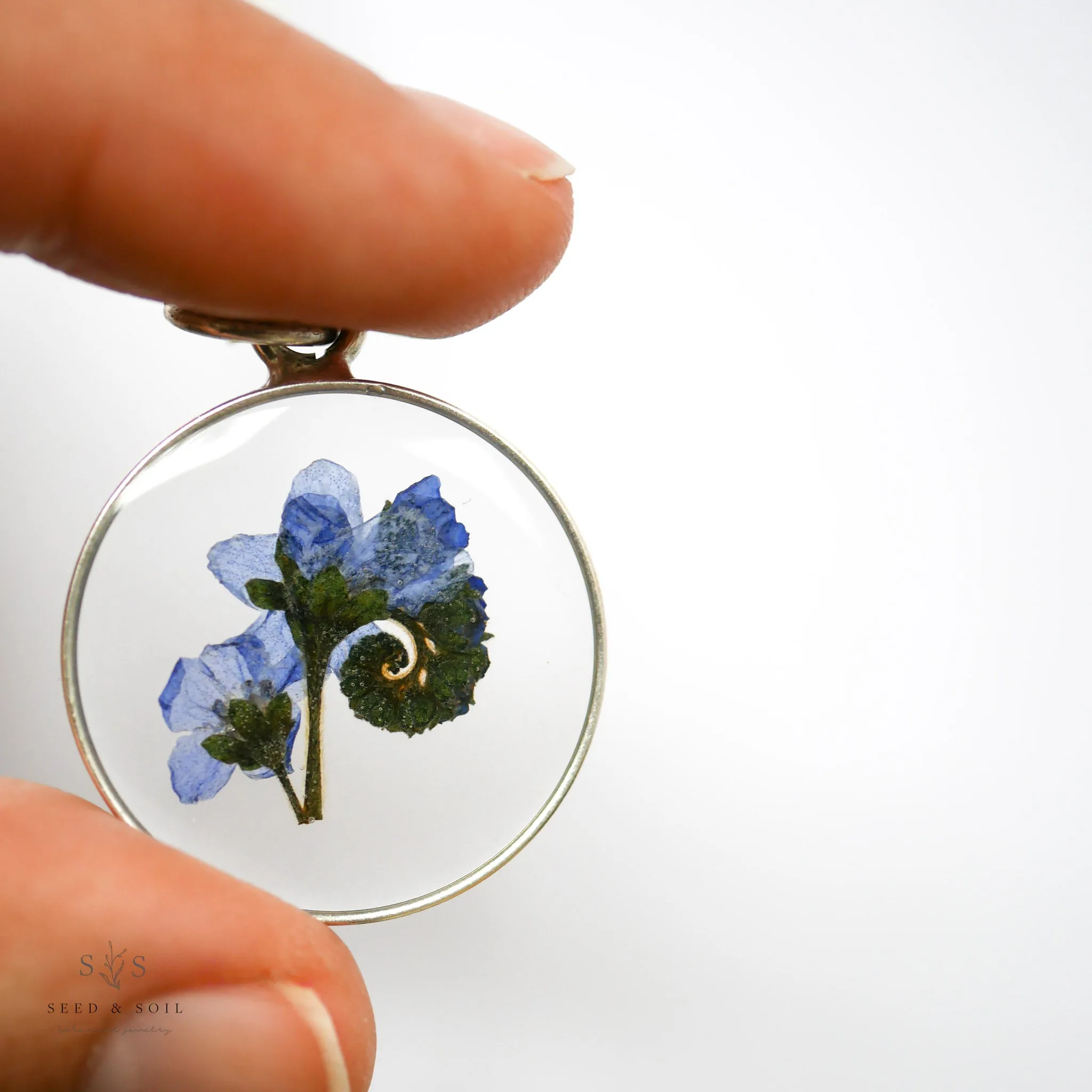 Large Round Pendant