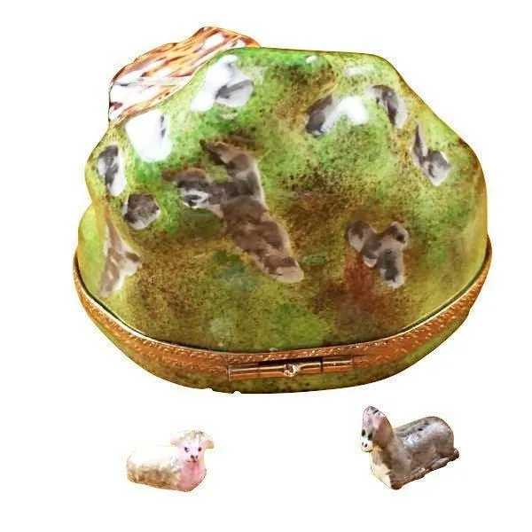 Nativity with 2 Removable Animals