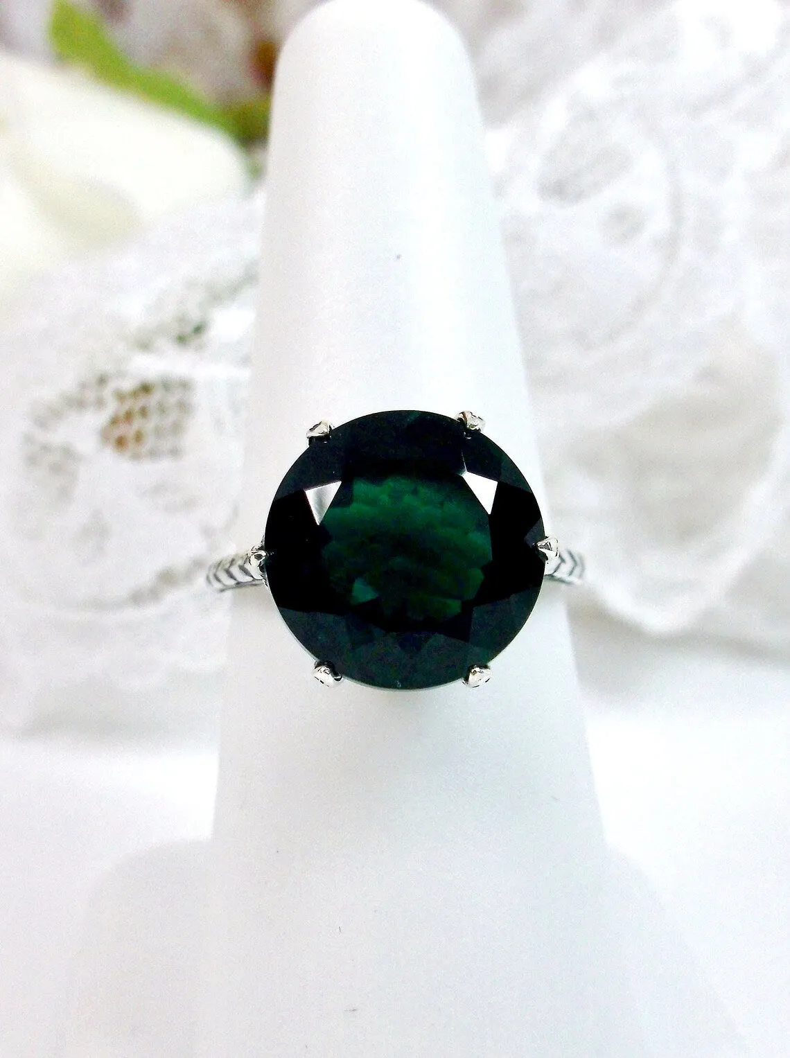 Natural Emerald Ring,  Classic Jewelry #D37