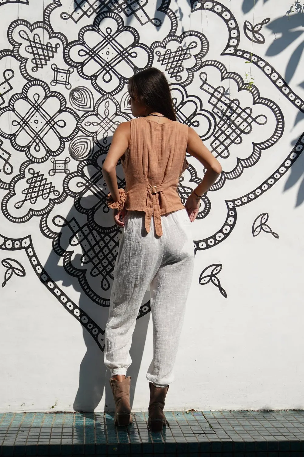 Nellie Pant Ivory