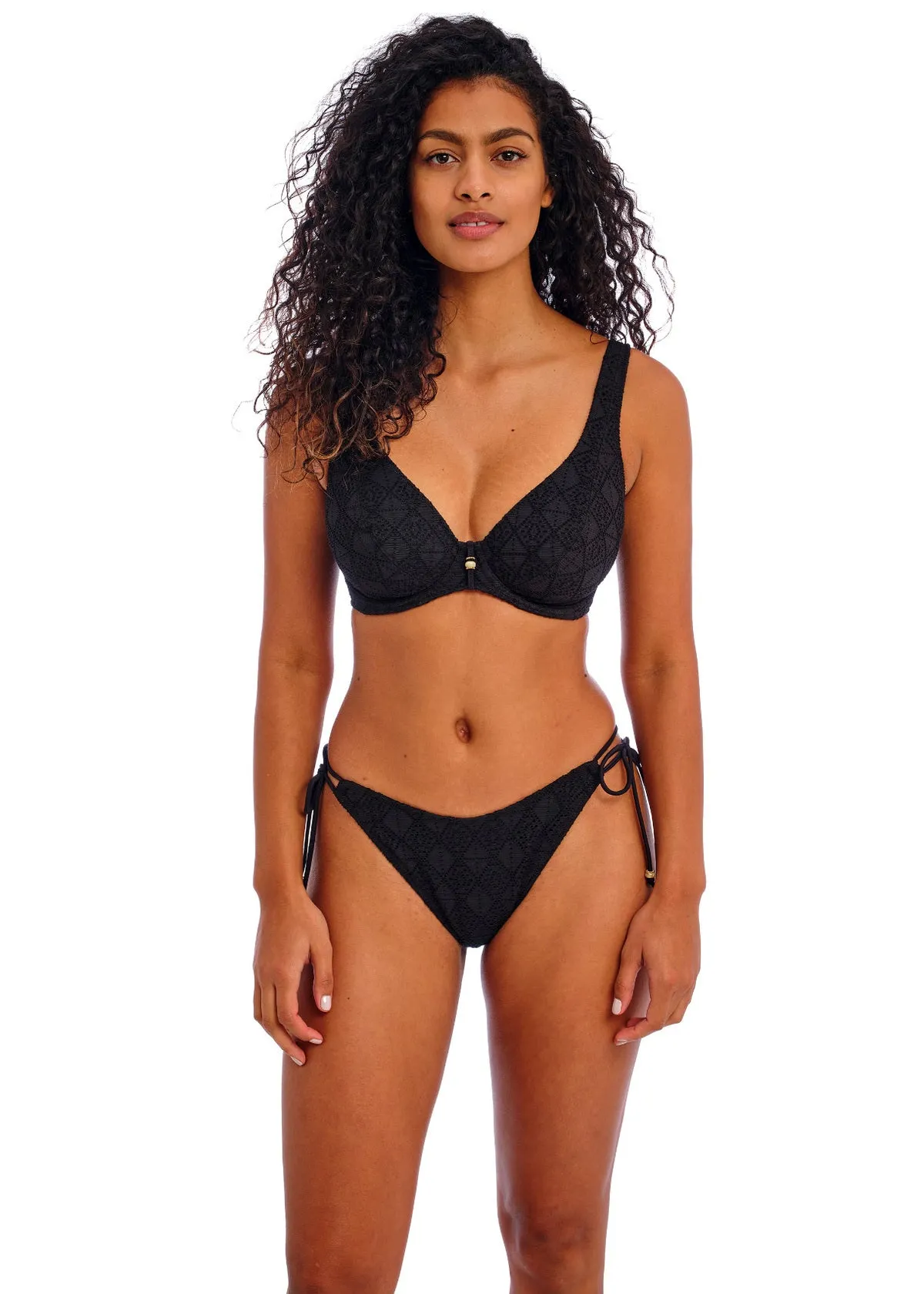 Nomad Nights Underwired High Apex Bikini Top In Black - Freya