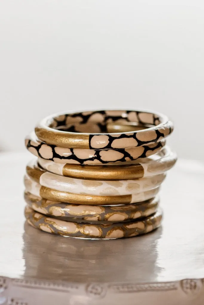 Oyster Bangles©️- 69 Color Options
