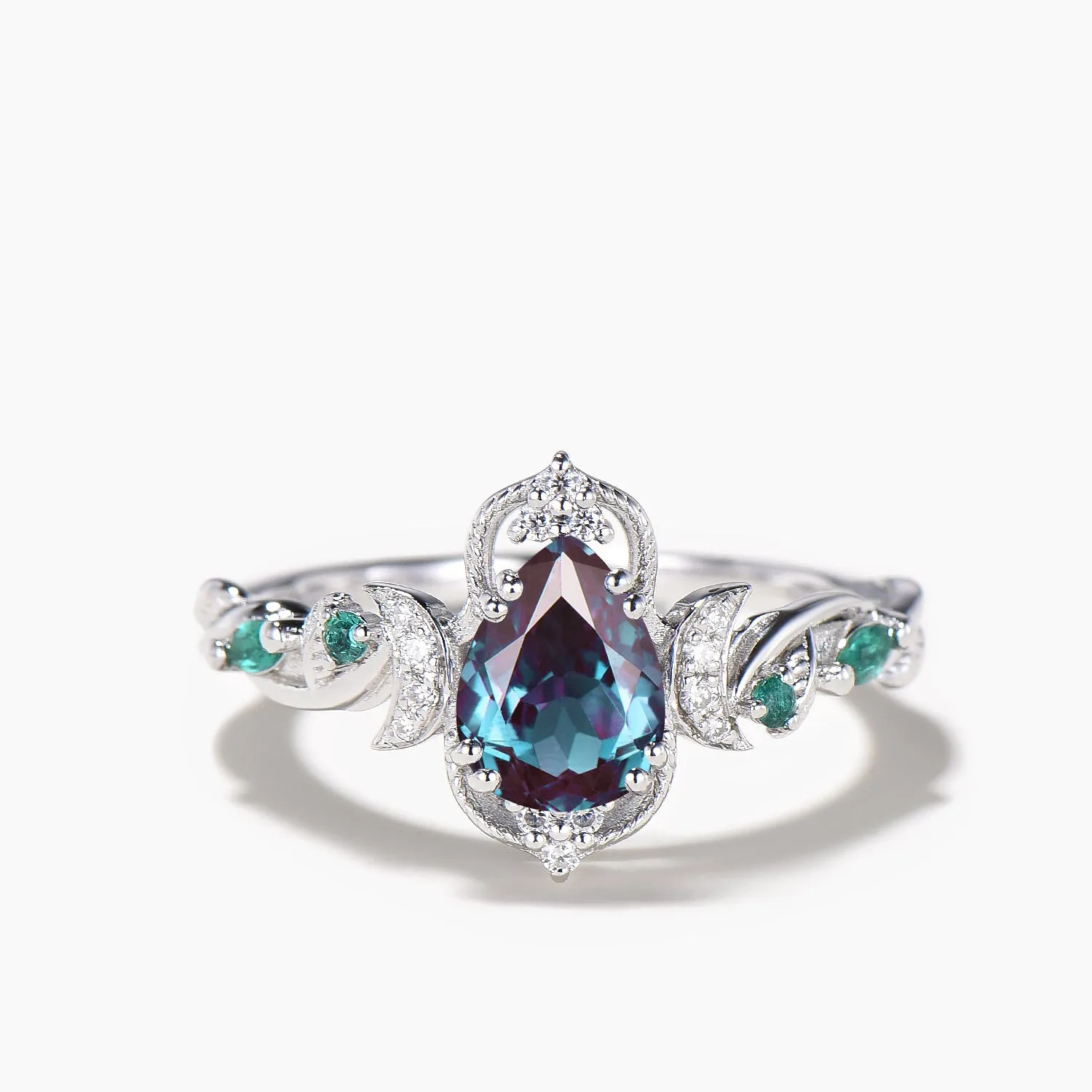 Pear Cut Color-change Alexandrite Engagement Ring Diamond Moon Twisted Ring