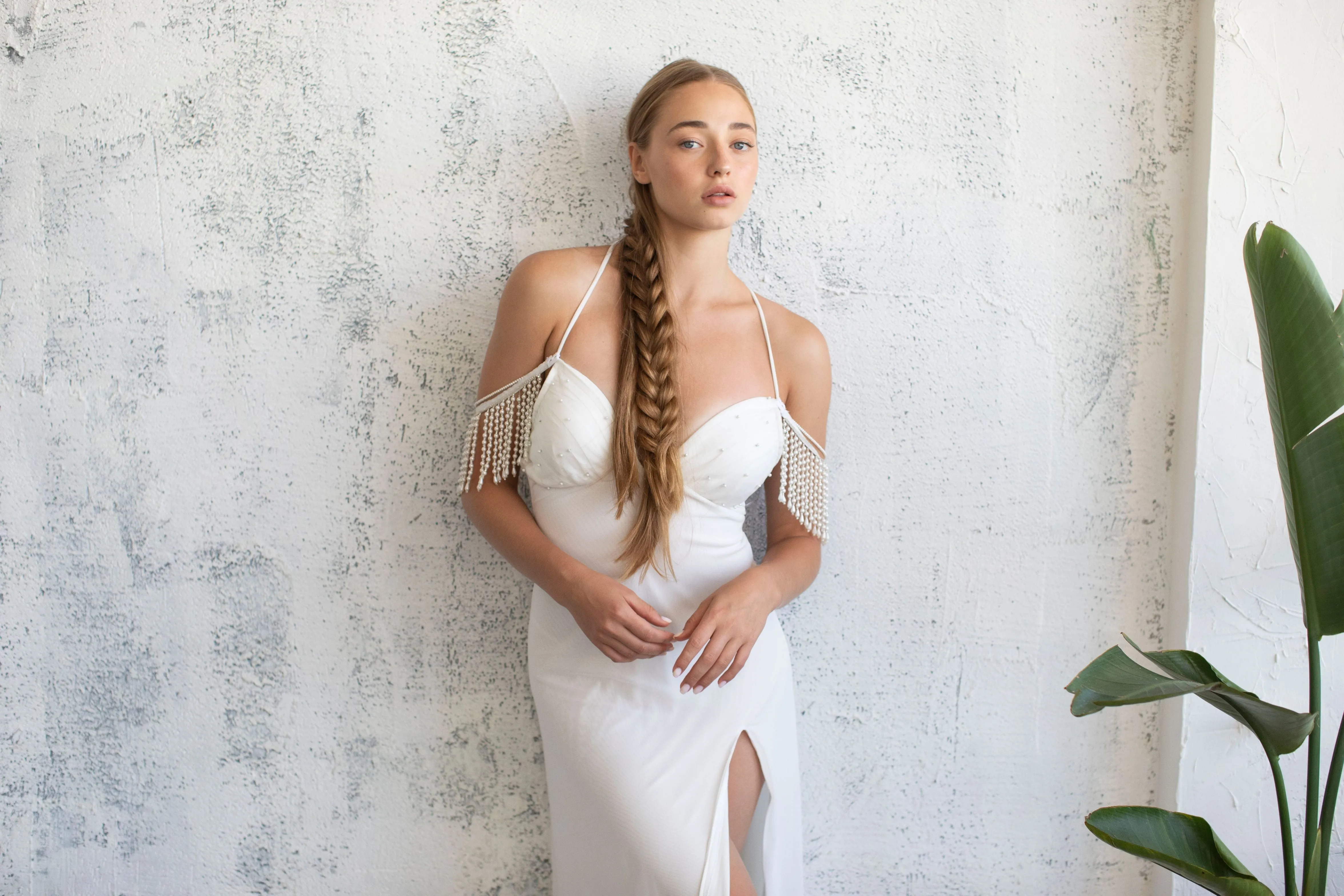 Pearl Shoulder Necklace