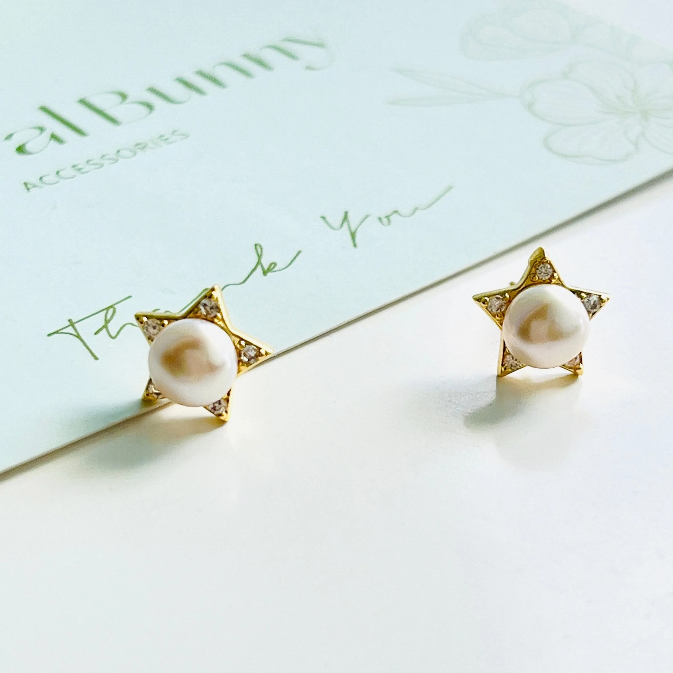 Pearl Star Stud Earrings