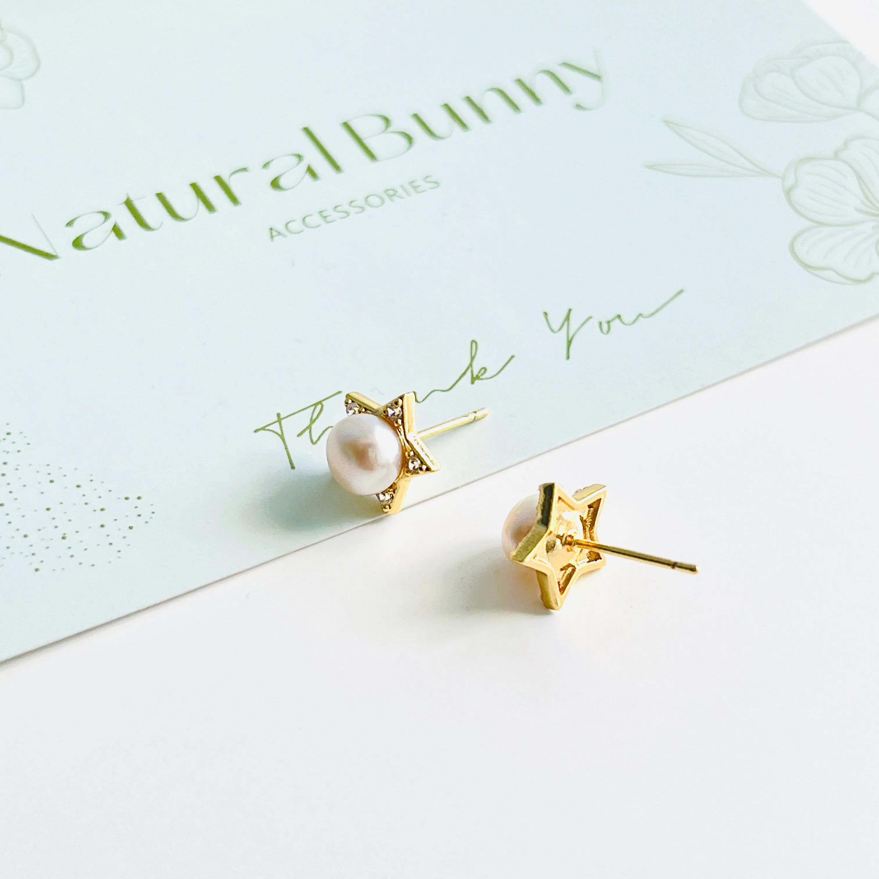 Pearl Star Stud Earrings