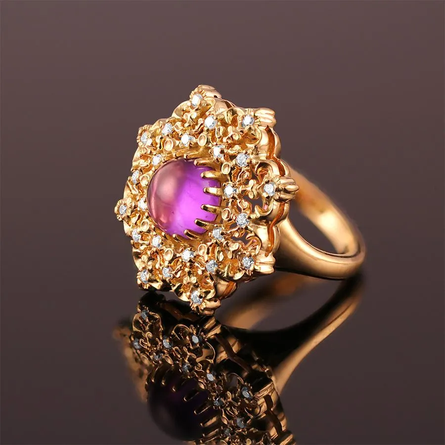 "Amethyst Star" Ring with Diamonds in 18K Yellow Gold
