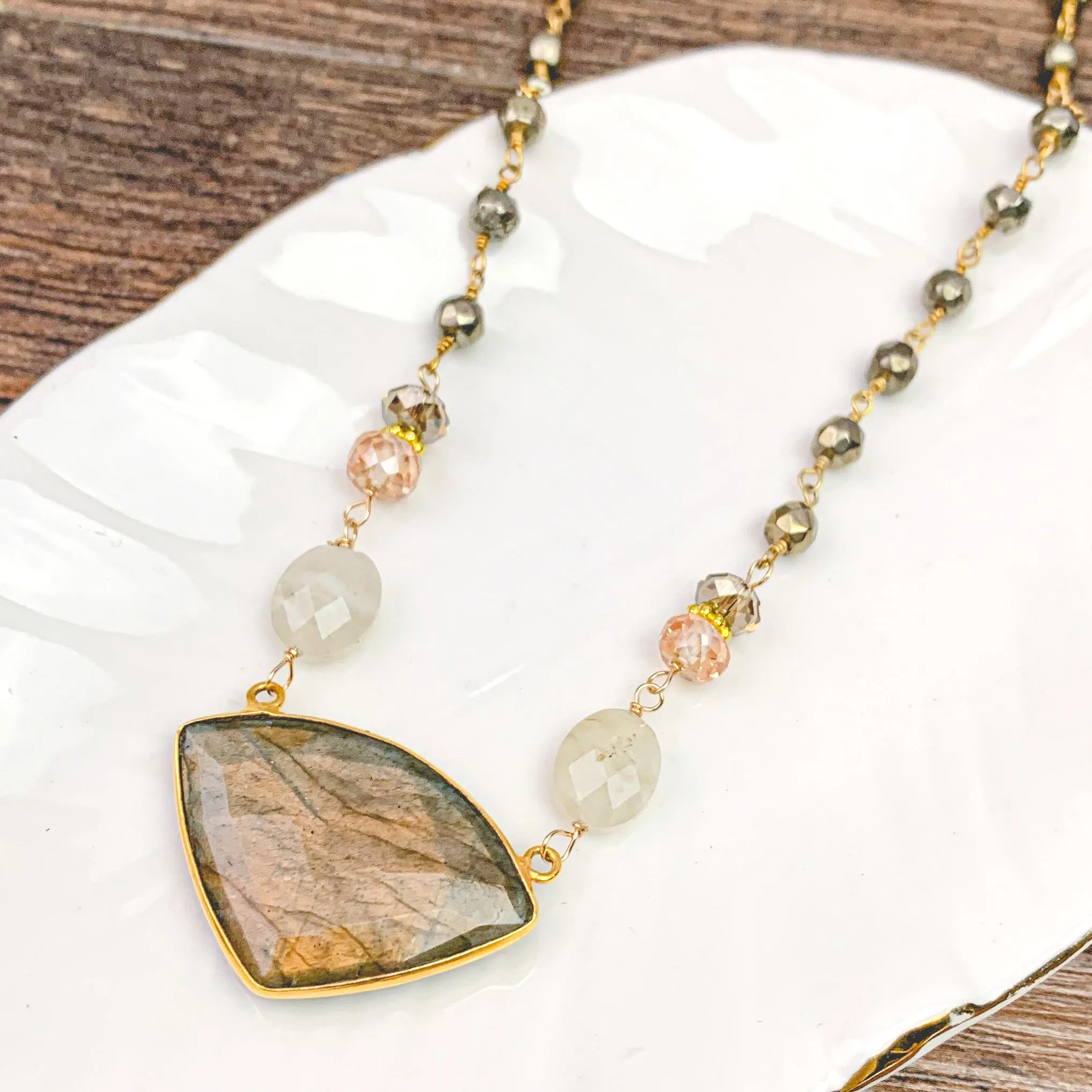Rhea Necklace