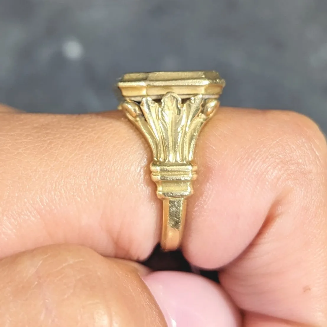 SeidenGang 1980s 18 Karat Yellow Gold Greek Hermes Unisex Vintage Signet Ring