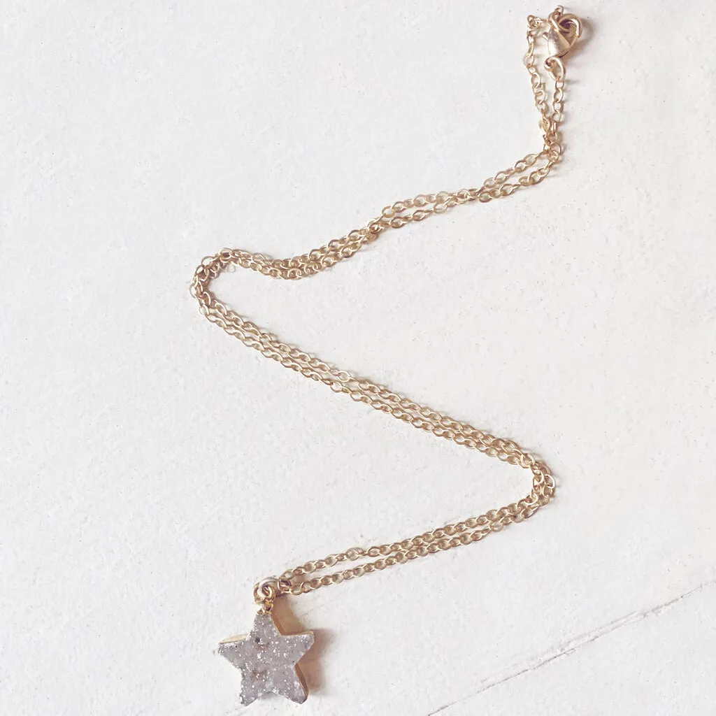 shooting star // simple druzy star pendant necklace