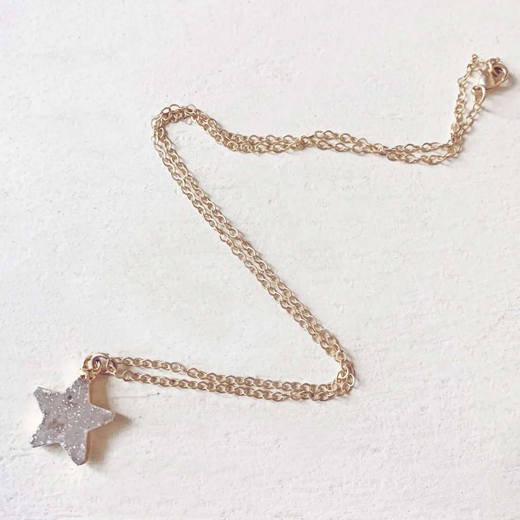 shooting star // simple druzy star pendant necklace