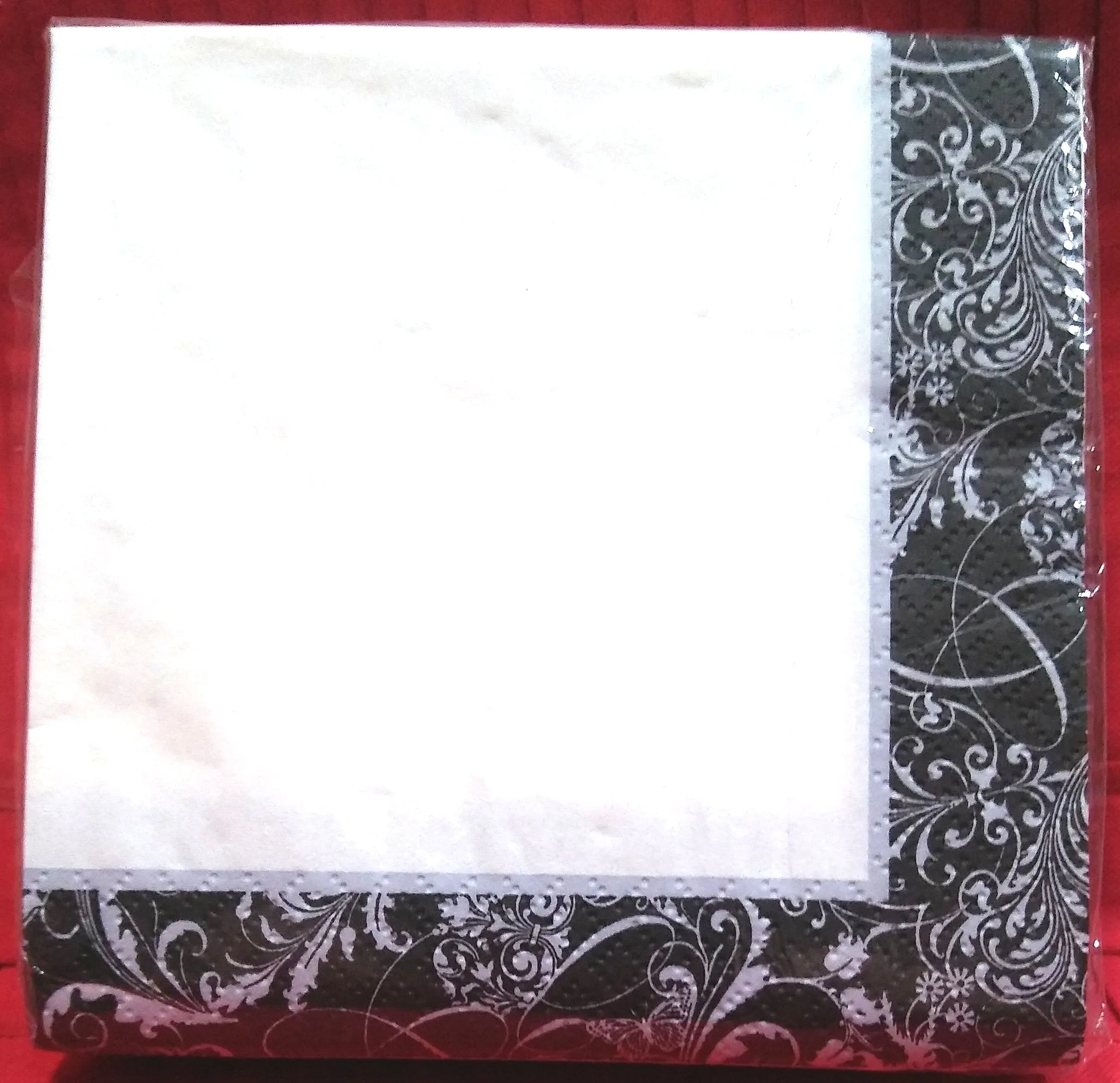 SILHOUETTE BEVERAGE NAPKINS