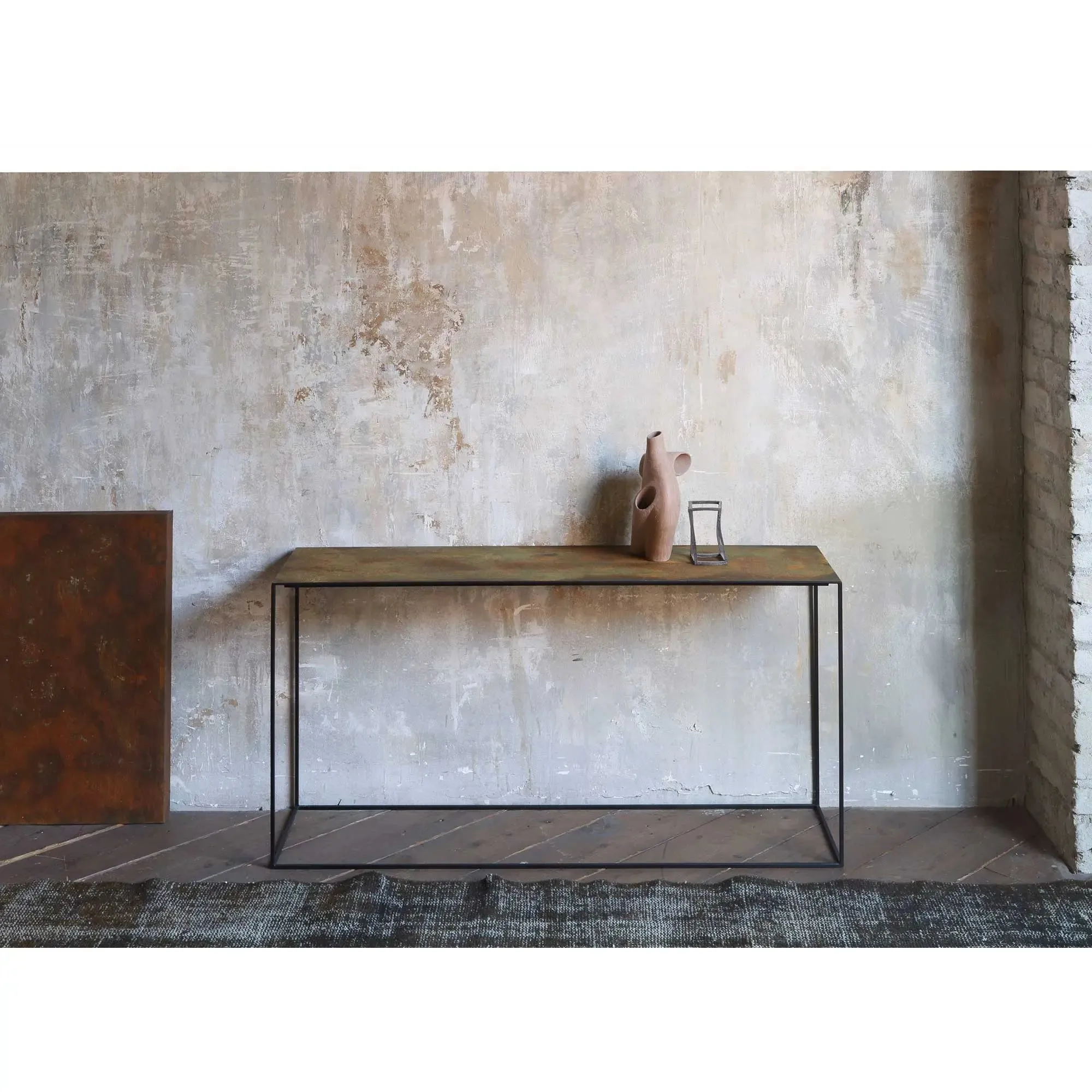 Slim Irony Art - Console