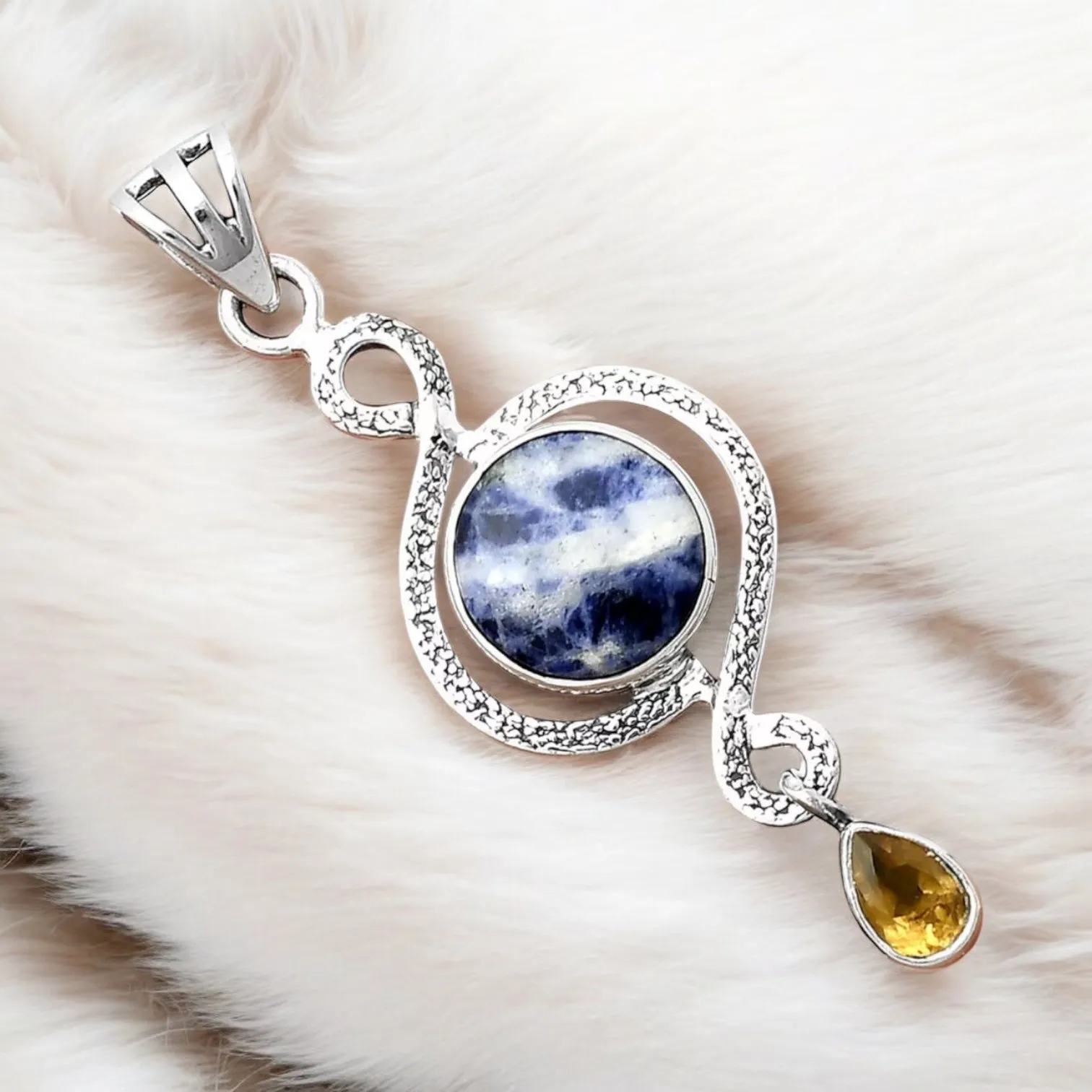 Sodalite & Garnet Solid 925 Sterling Silver Pendant