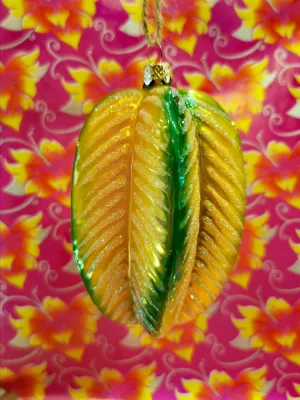Sparkly star fruit decoration