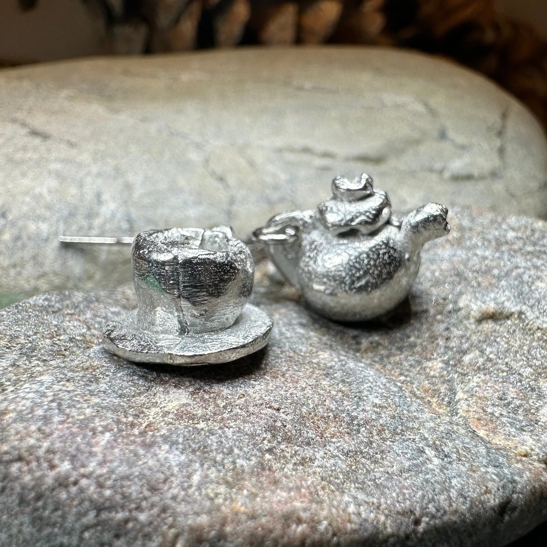Spot O' Tea Teapot & Cup Earrings