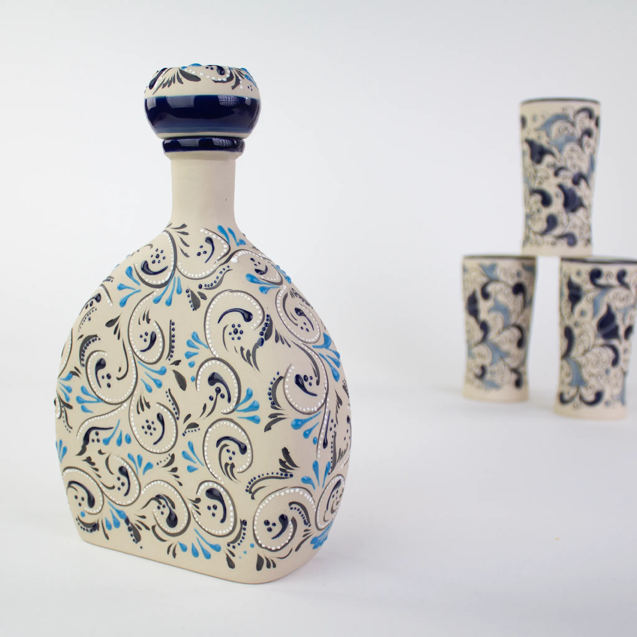 Stoneware Decanter Gota | Azules Pattern