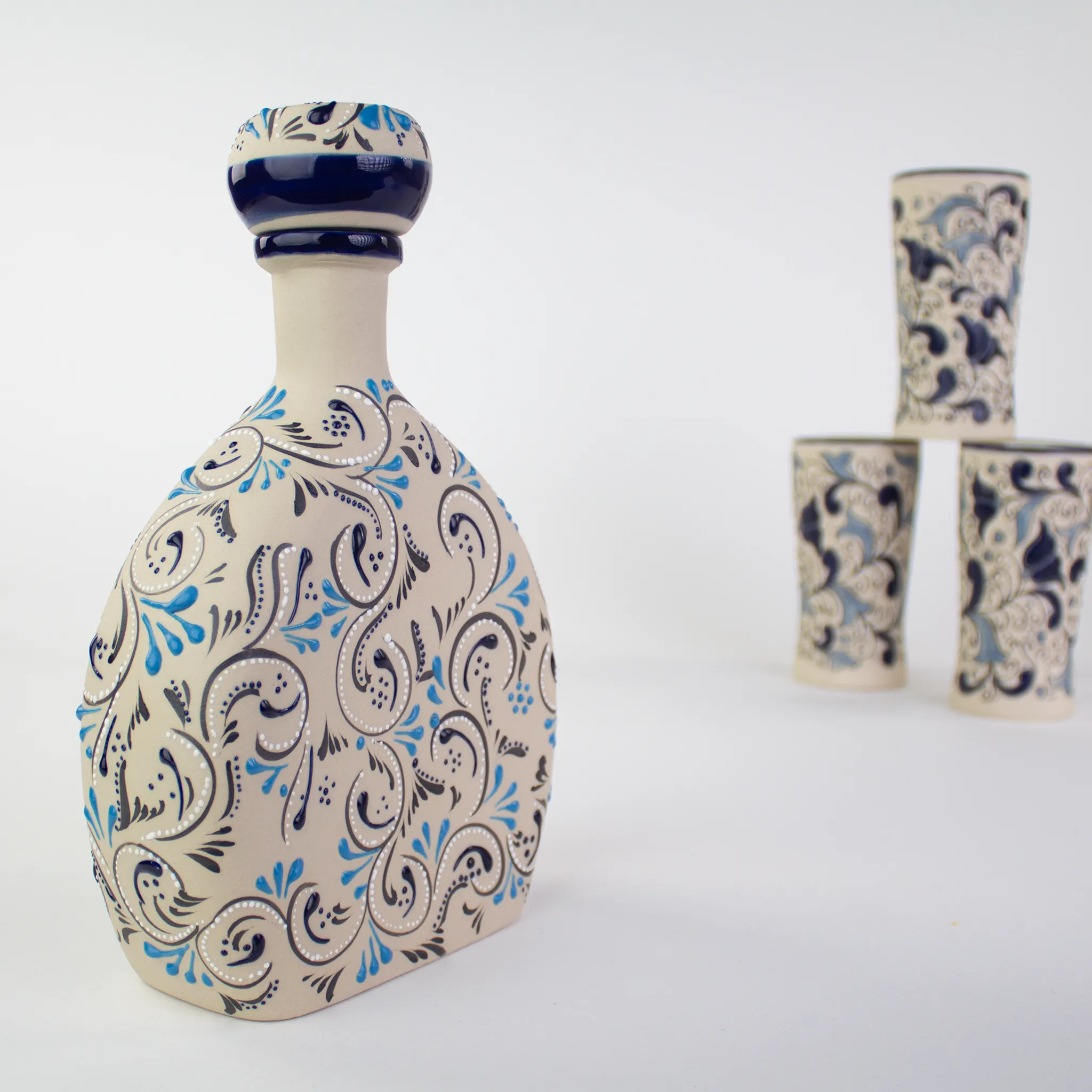 Stoneware Decanter Gota | Azules Pattern