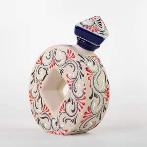 Stoneware Decanter Lirio | Serpentine Pattern