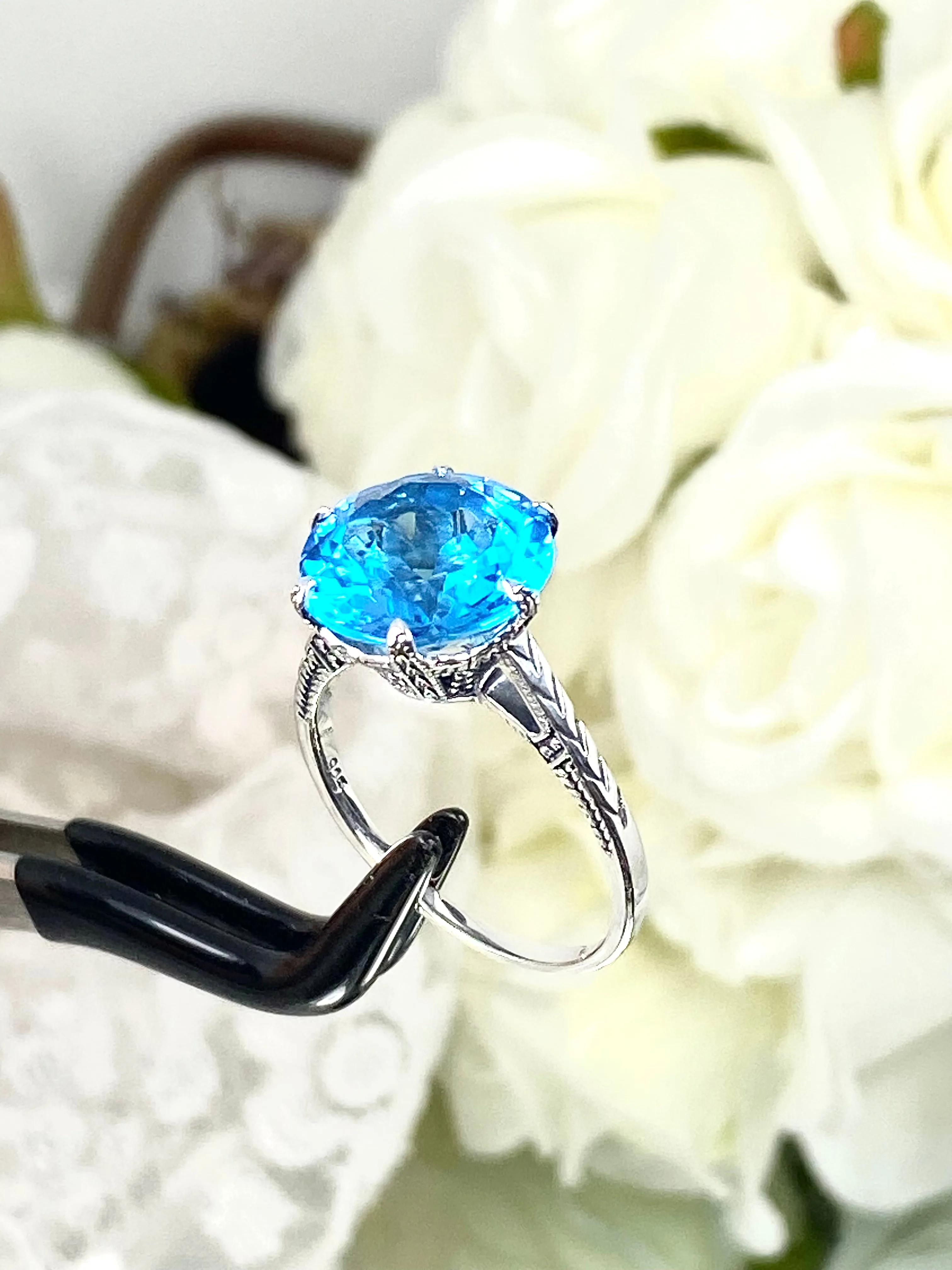 Topaz Ring, Natural Swiss Blue Solitaire, Classic Jewelry #D37