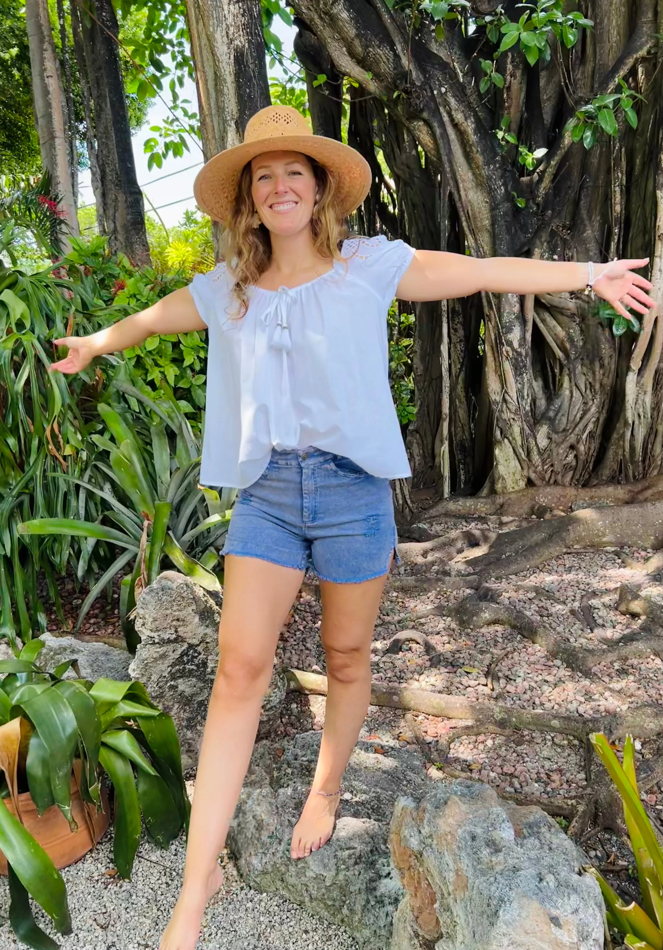Tropicana White Top